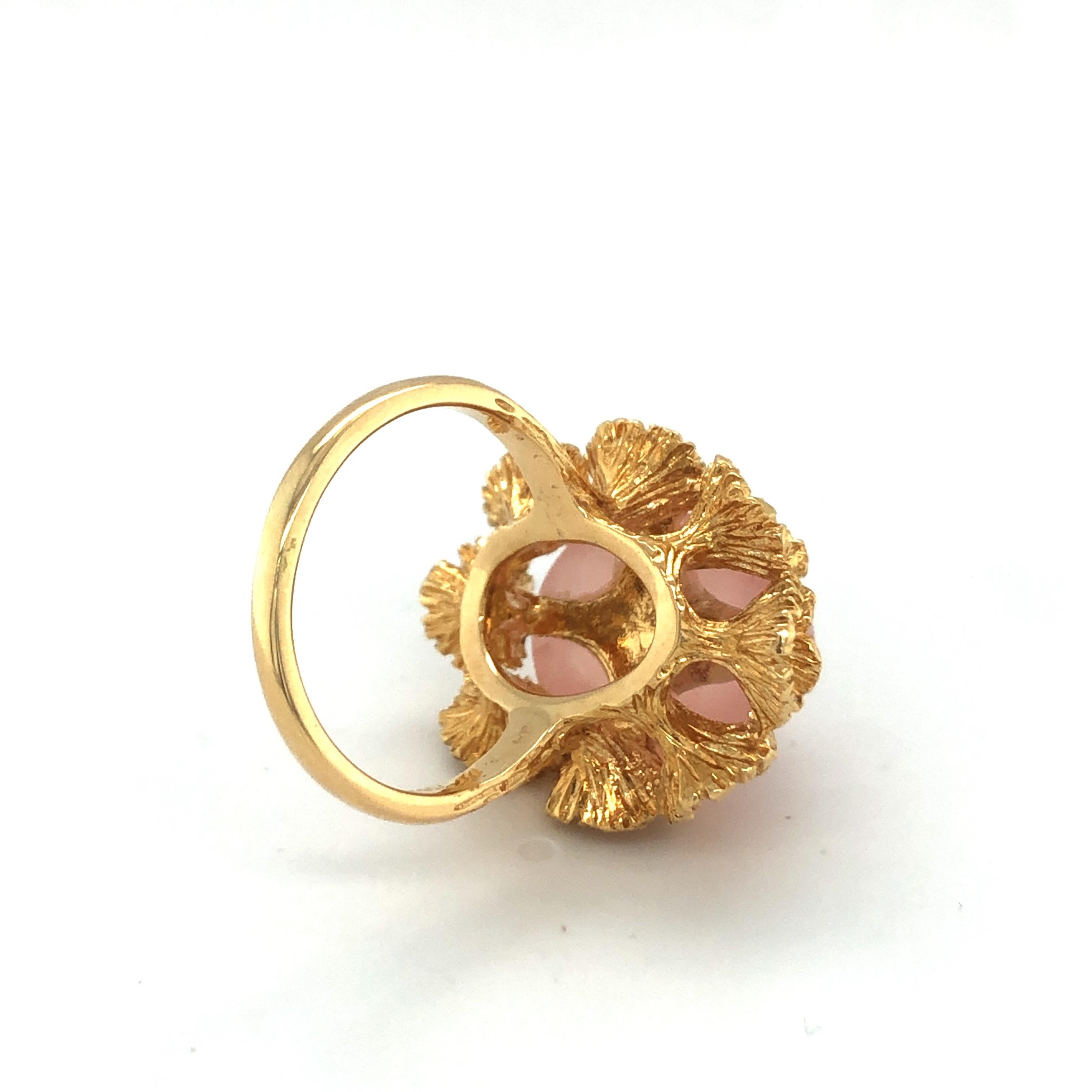 18 Karat Rose Gold and Rose Quartz Cocktail Ring In Good Condition In Zurich, CH
