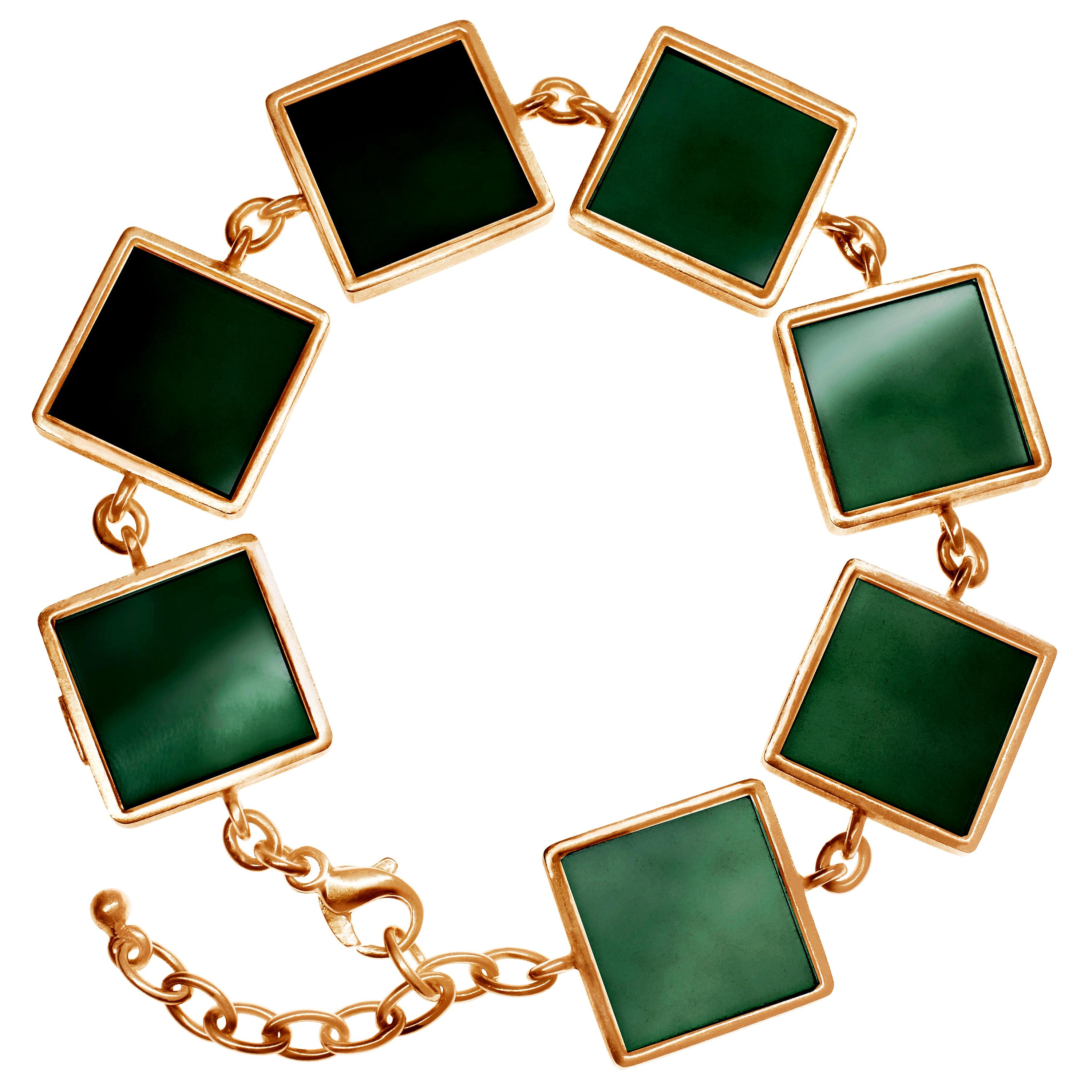 Eighteen Karat Rose Gold Link Bracelet with Dark Green Quartzes For Sale