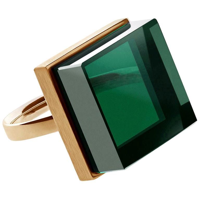 Fourteen Karat Rose Gold Contemporary Ring with Vivid Dark Green Quartz For Sale