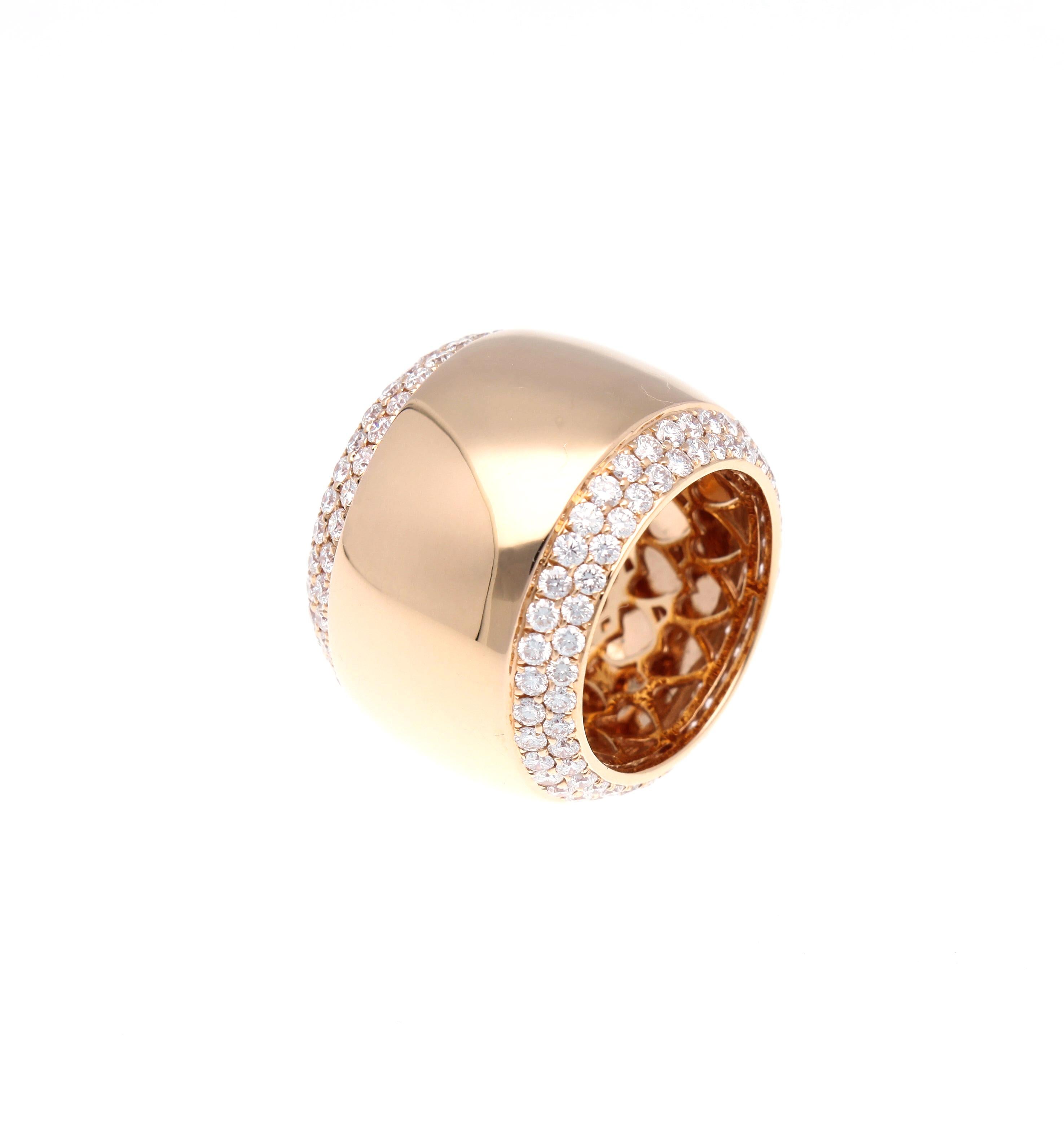 18 Karat Rose Gold Band Ring with Diamonds Total Weight 3.39 Carat For Sale 1