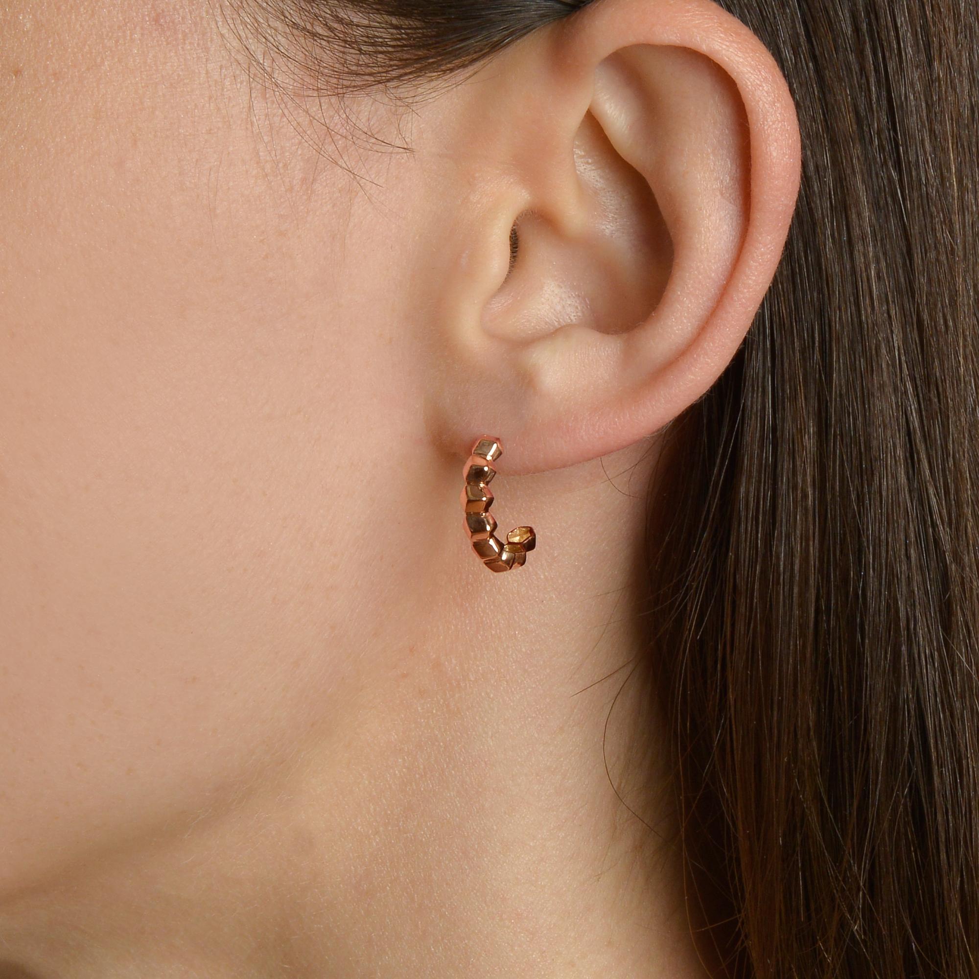 Contemporary Paolo Costagli 18 Karat Rose Gold Brillante Hoop Earrings, Petite For Sale