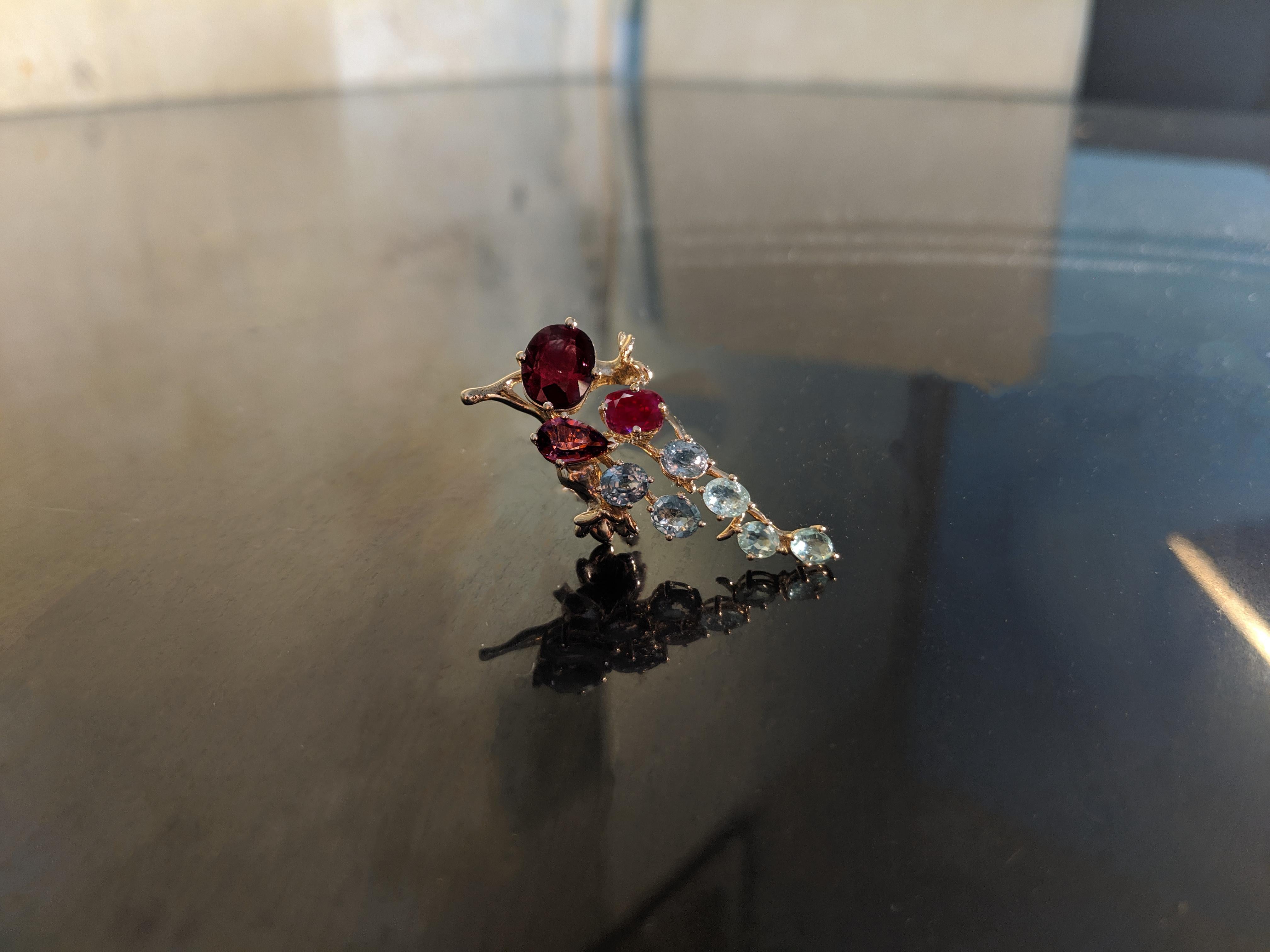 Eighteen Karat Rose Gold Red Sapphire Brooch with Pink Rubies and Malaya Garnets For Sale 1