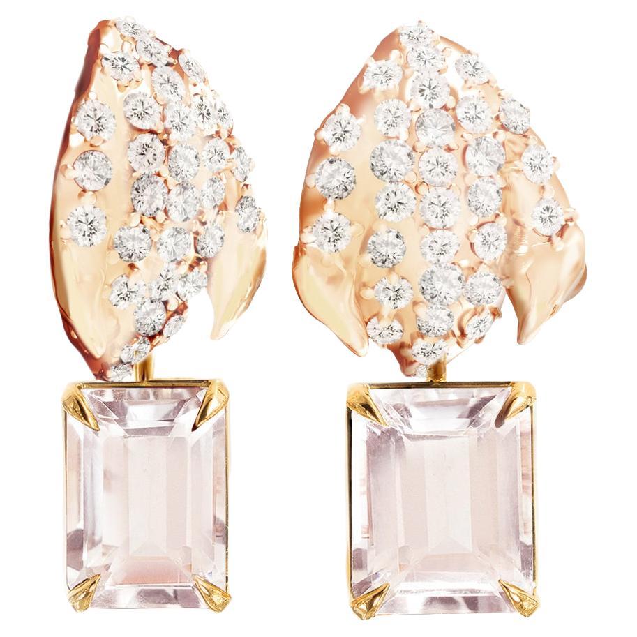 These contemporary Peony Petal spring floral clip-on earrings are in 18 karat rose gold with 62 round natural diamonds, VS, F-G, and morganites octagon cut, 4,5 carats in total. The sculptural design adds the extra highlights to the surface of the