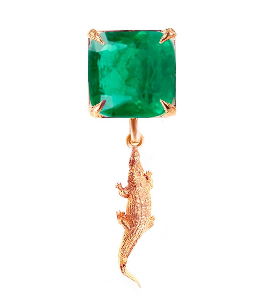 Cushion Cut Eighteen Karat Rose Gold Cocktail Clip-on Earrings with Natural Vivid Emeralds For Sale
