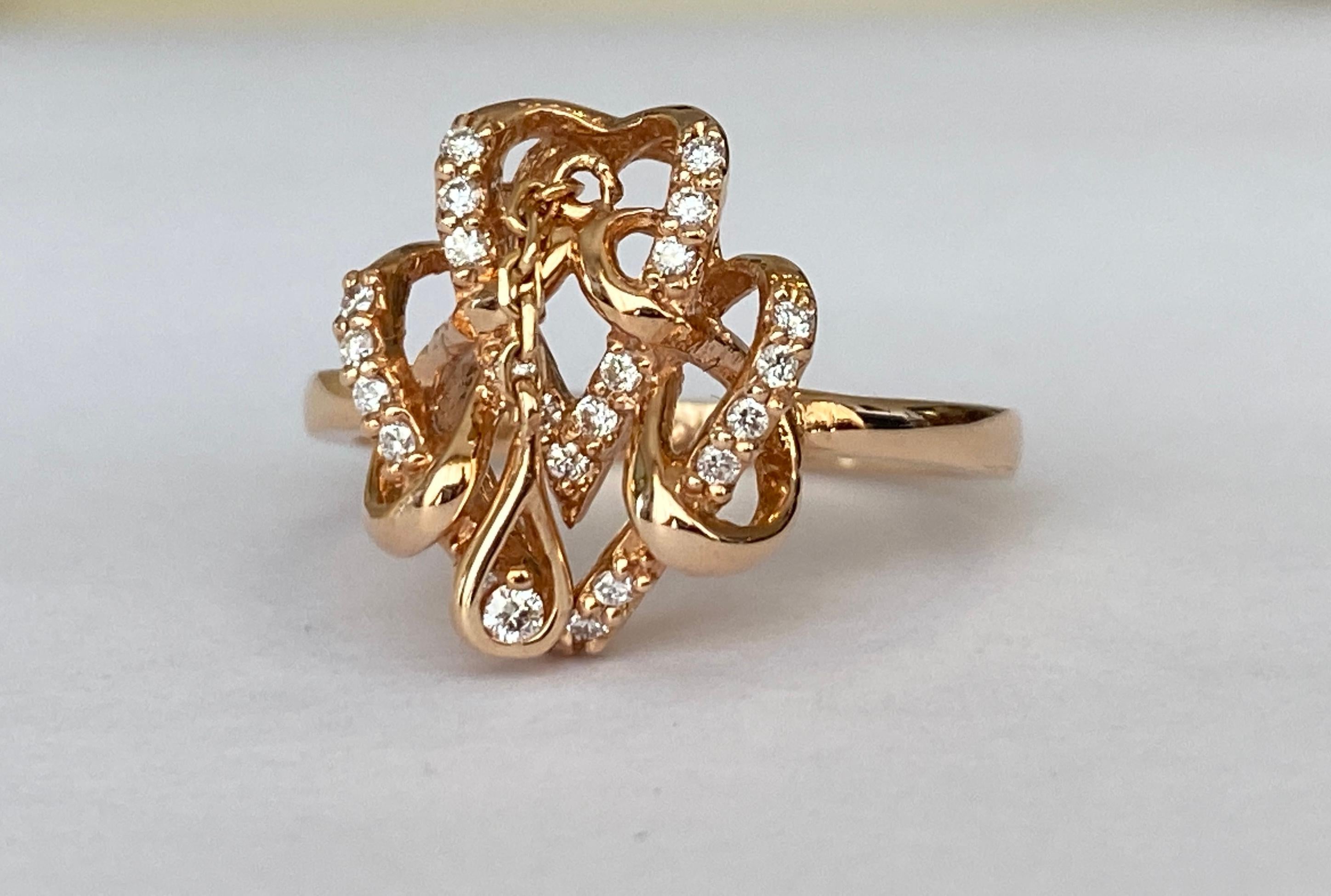 18 Karat Rose Gold Cocktail Ring with Diamonds In New Condition For Sale In AMSTERDAM, NL