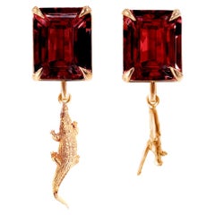 18 Karat Rose Gold Contemporary Clip-On Earrings with Rhodolite
