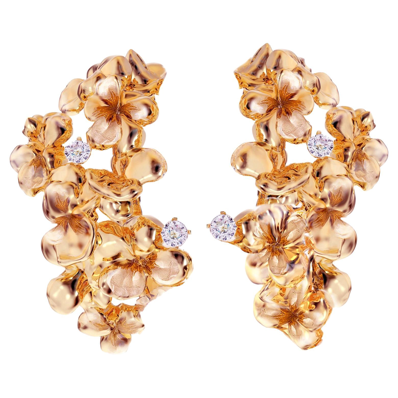 Clips d'oreilles contemporains en or rose 18 carats en forme d'hortensia avec diamants ronds