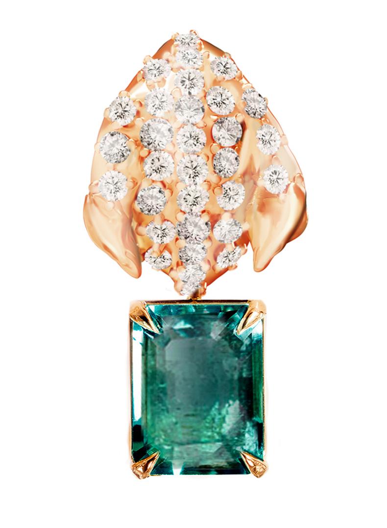 Rose Gold Contemporary Petal Stud Earrings with Green Emeralds and Diamonds For Sale 6