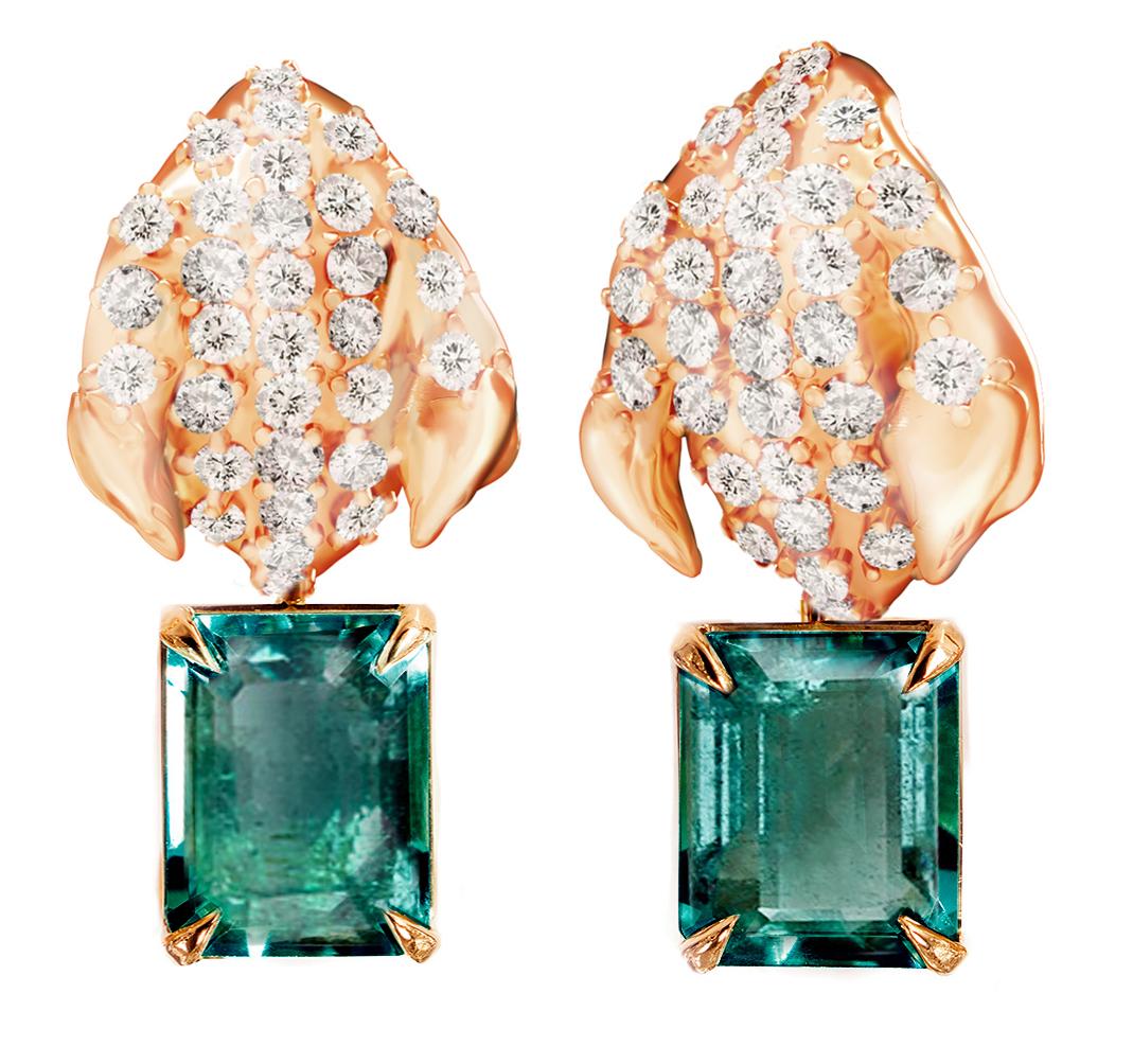Rose Gold Contemporary Petal Stud Earrings with Emeralds and Diamonds For Sale 8