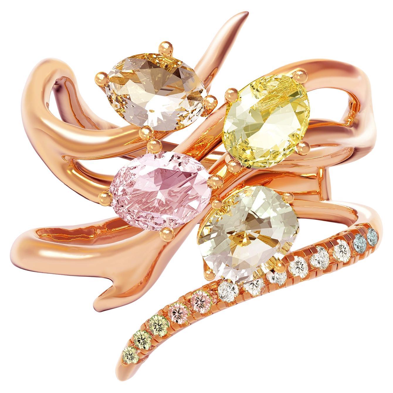 Anillo Cóctel Contemporáneo en Racimo de Oro Rosa de Dieciocho Kilates con Zafiro Rosa