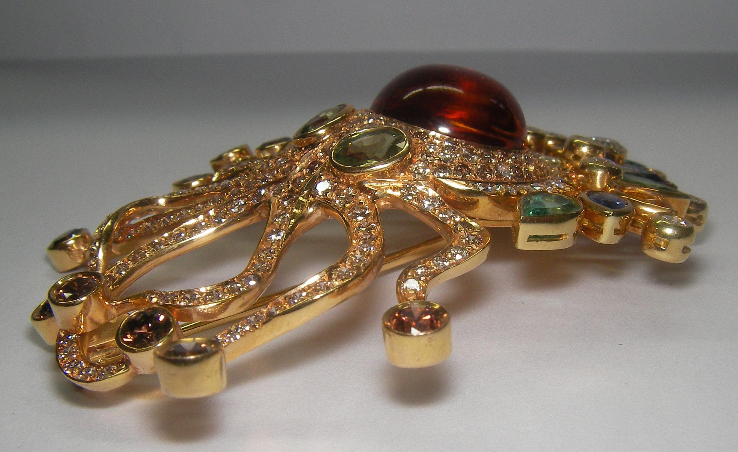 Taille mixte Broche octogonale en or rose 18 carats, diamants et citrines en vente