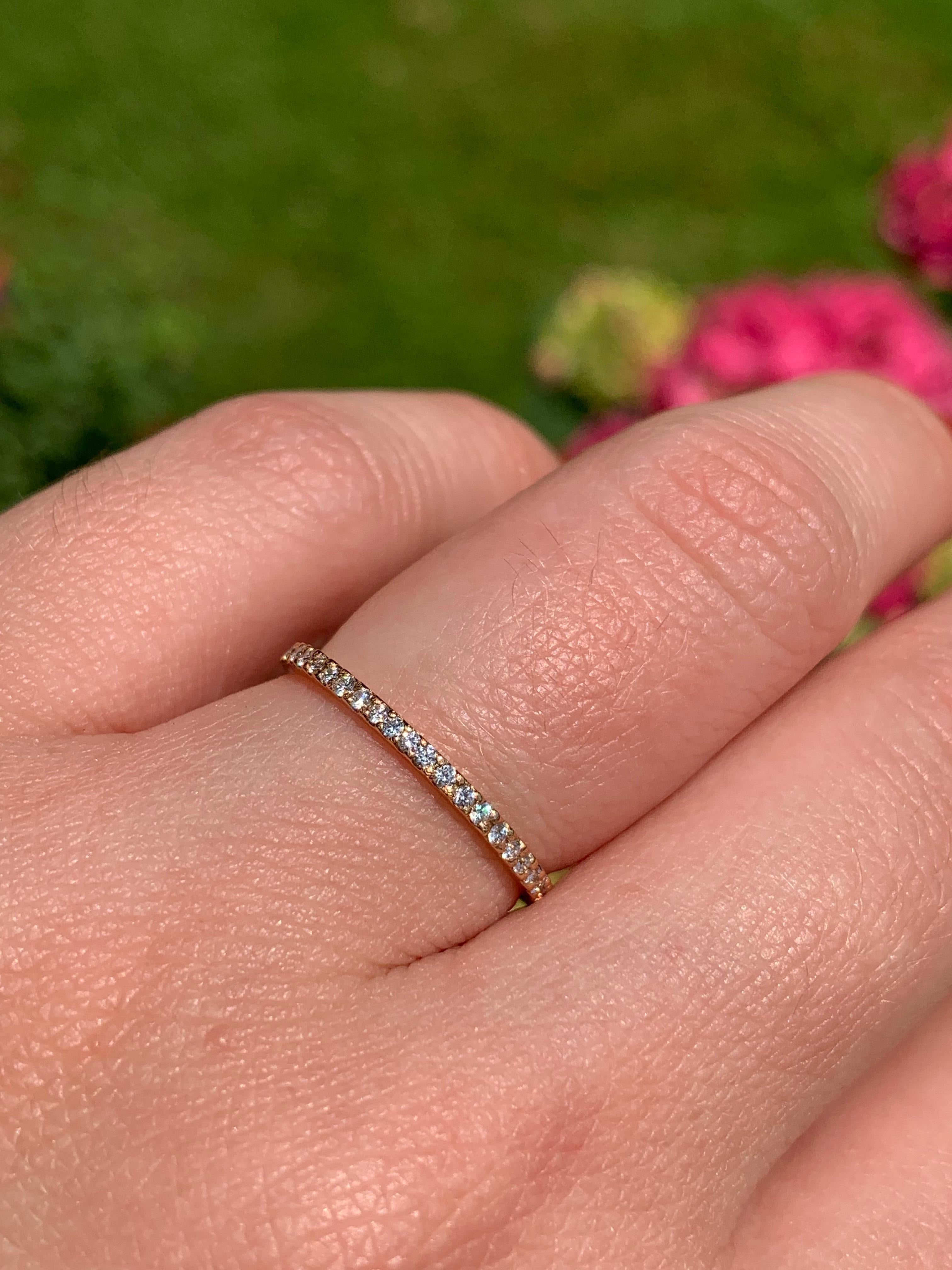 18 Karat Rose Gold Diamond Eternity Band Ring In New Condition For Sale In East Grinstead, GB