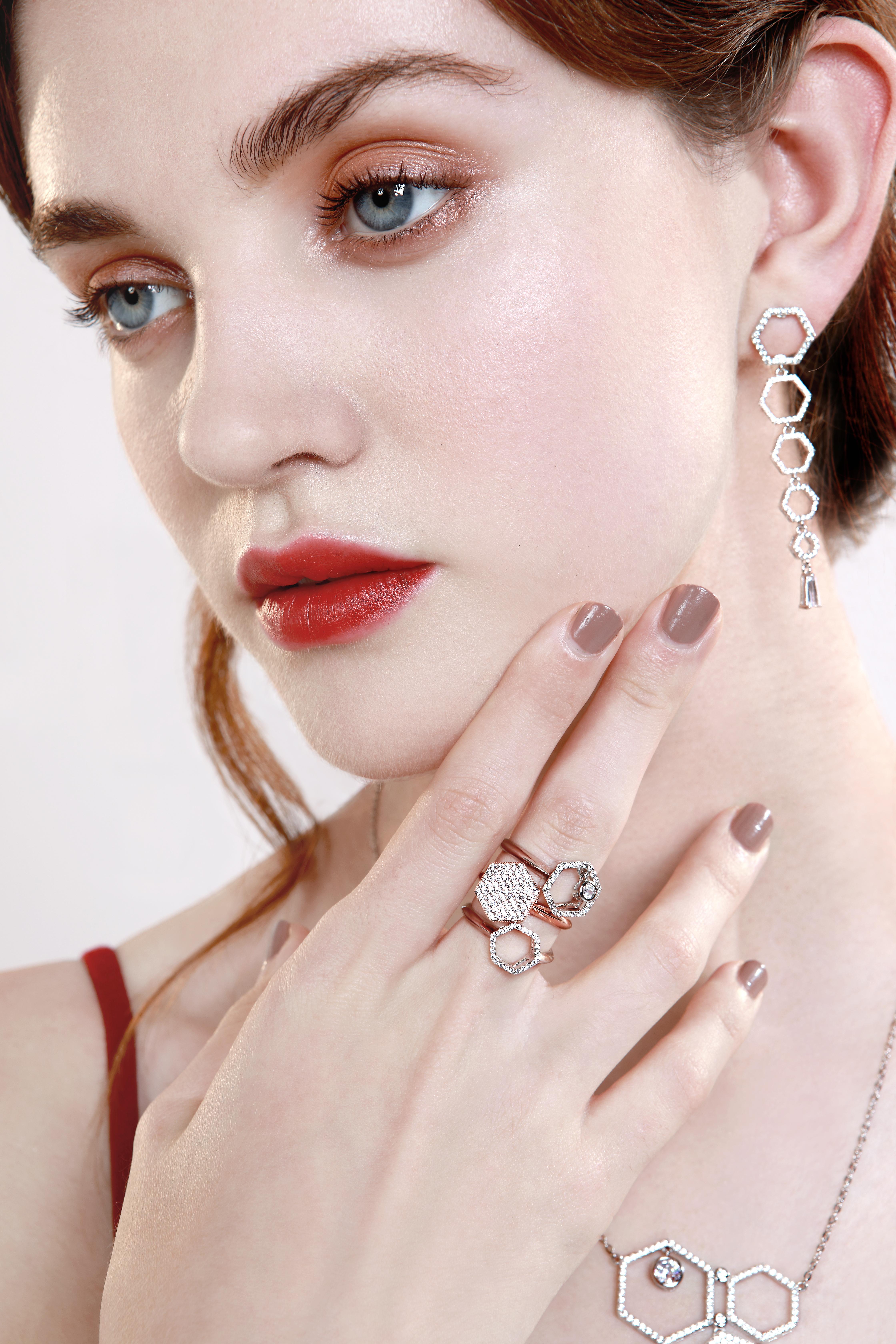 Contemporary 18 Karat Rose Gold Diamond Halo Drop Earrings For Sale