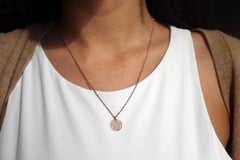 Runder Anhänger aus 18 Karat Roségold mit Diamant