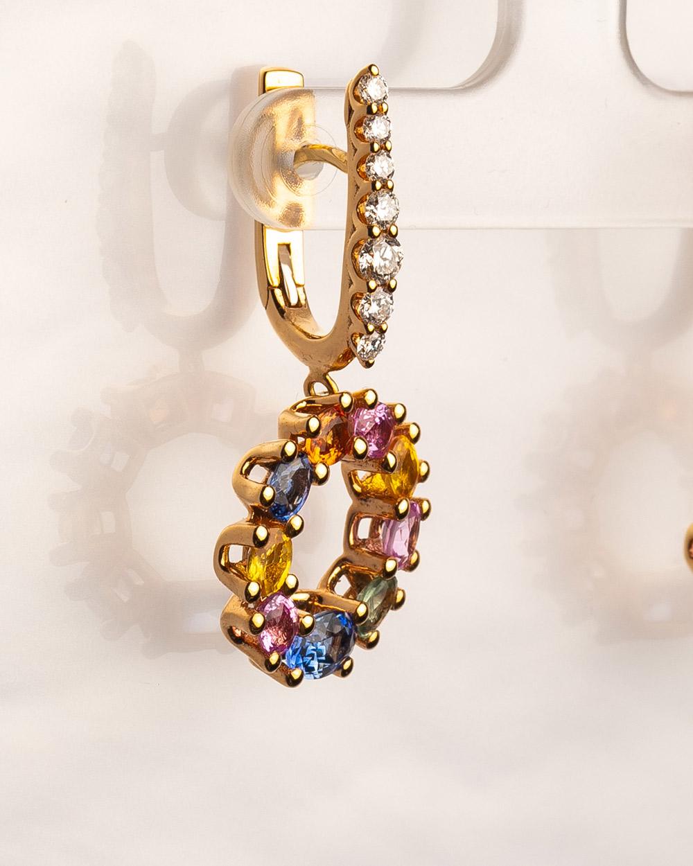 Boucles d'oreilles pendantes en or rose 18 carats avec diamants et saphirs Neuf - En vente à Monte-Carlo, MC