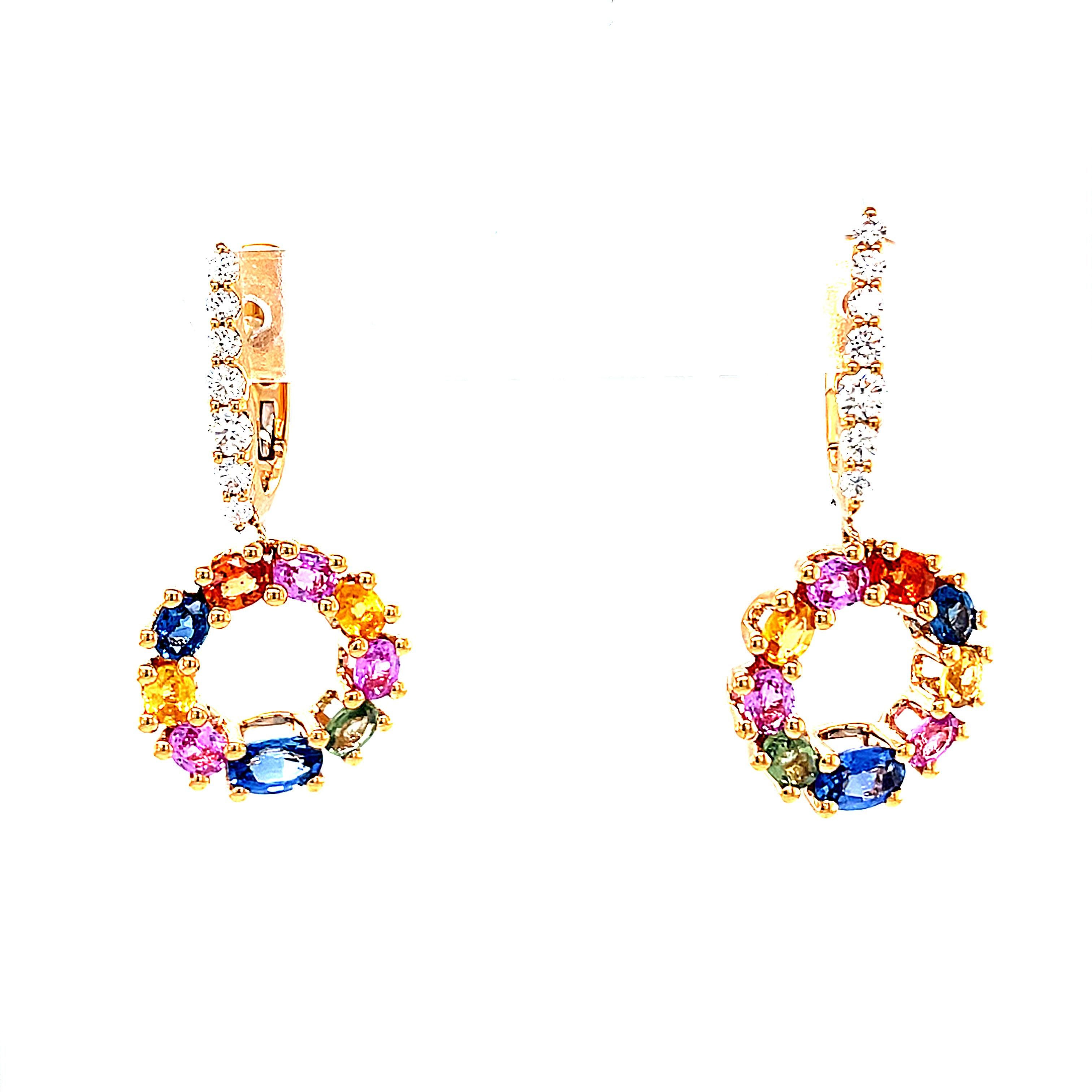 Boucles d'oreilles pendantes en or rose 18 carats avec diamants et saphirs en vente 5