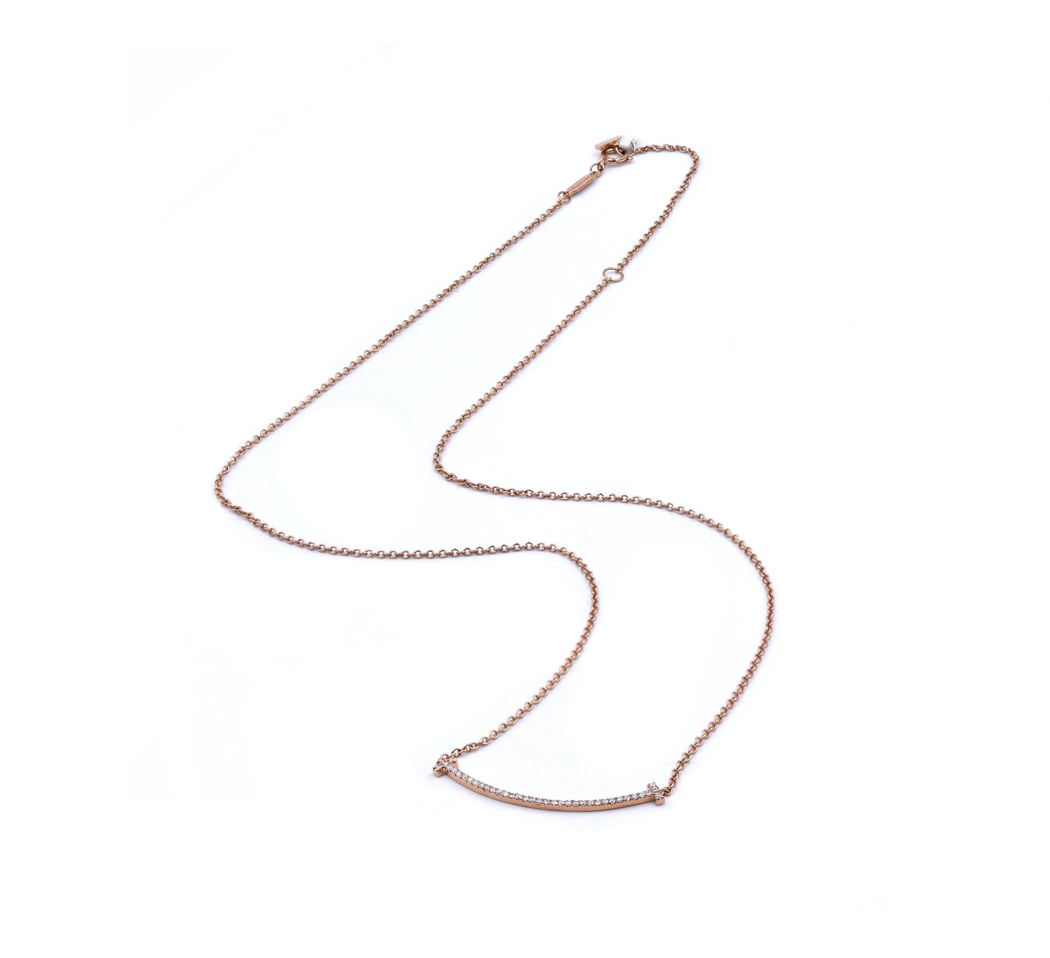 Taglio rotondo Collana Smile con diamanti in oro rosa 18 carati in vendita