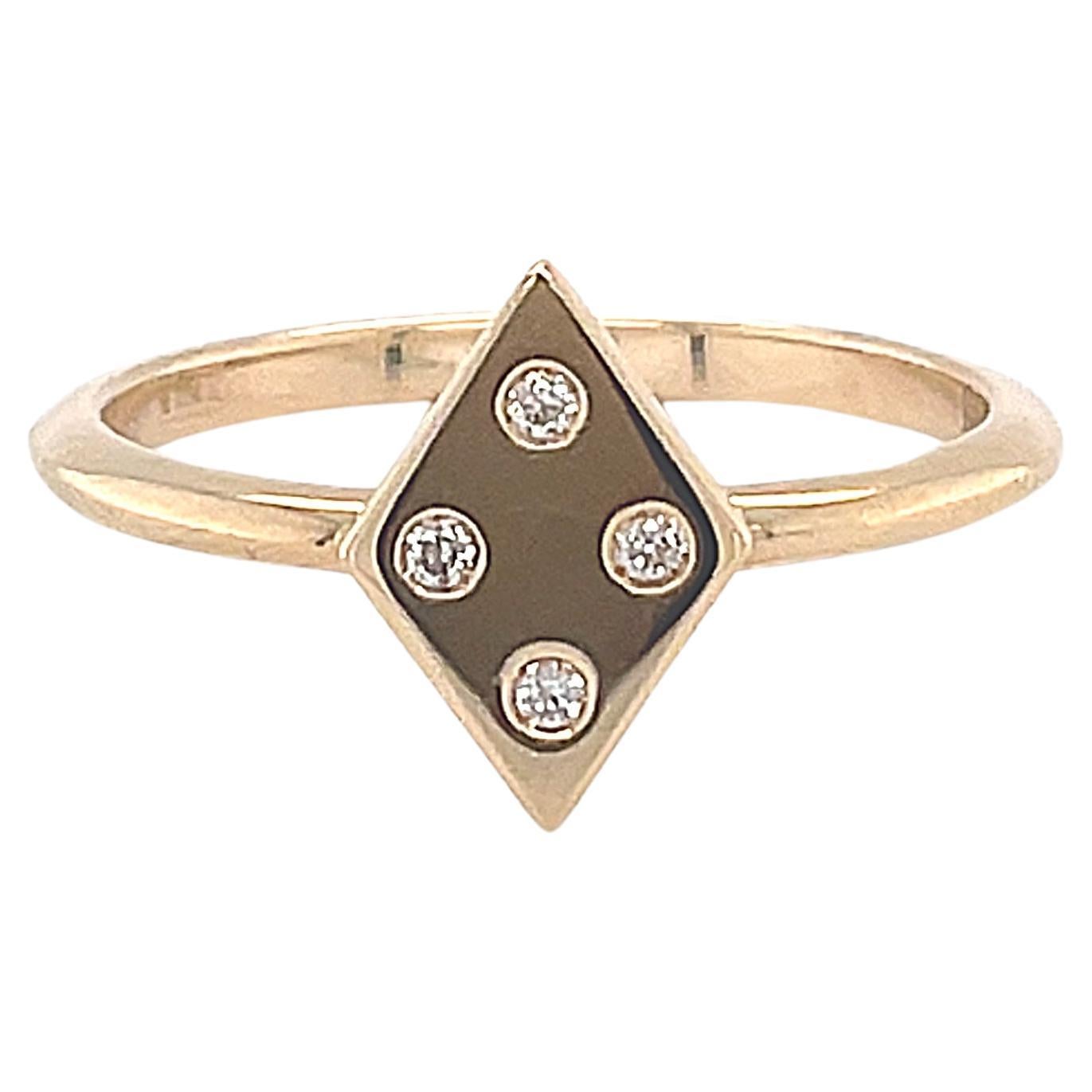 18K rose gold ring is in diamond symbol decorated by 4 round colourless diamonds in total of 0.04 Carat. Great for any day!

The Jackpot Collection of Vitale 1913 is paying tribute to the Casino of Monaco, that has been elected the best casino of