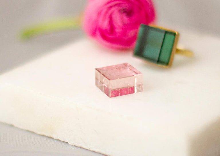 18 Karat Rose Gold Engagement Ring with Natural Pink Tourmaline For Sale 7