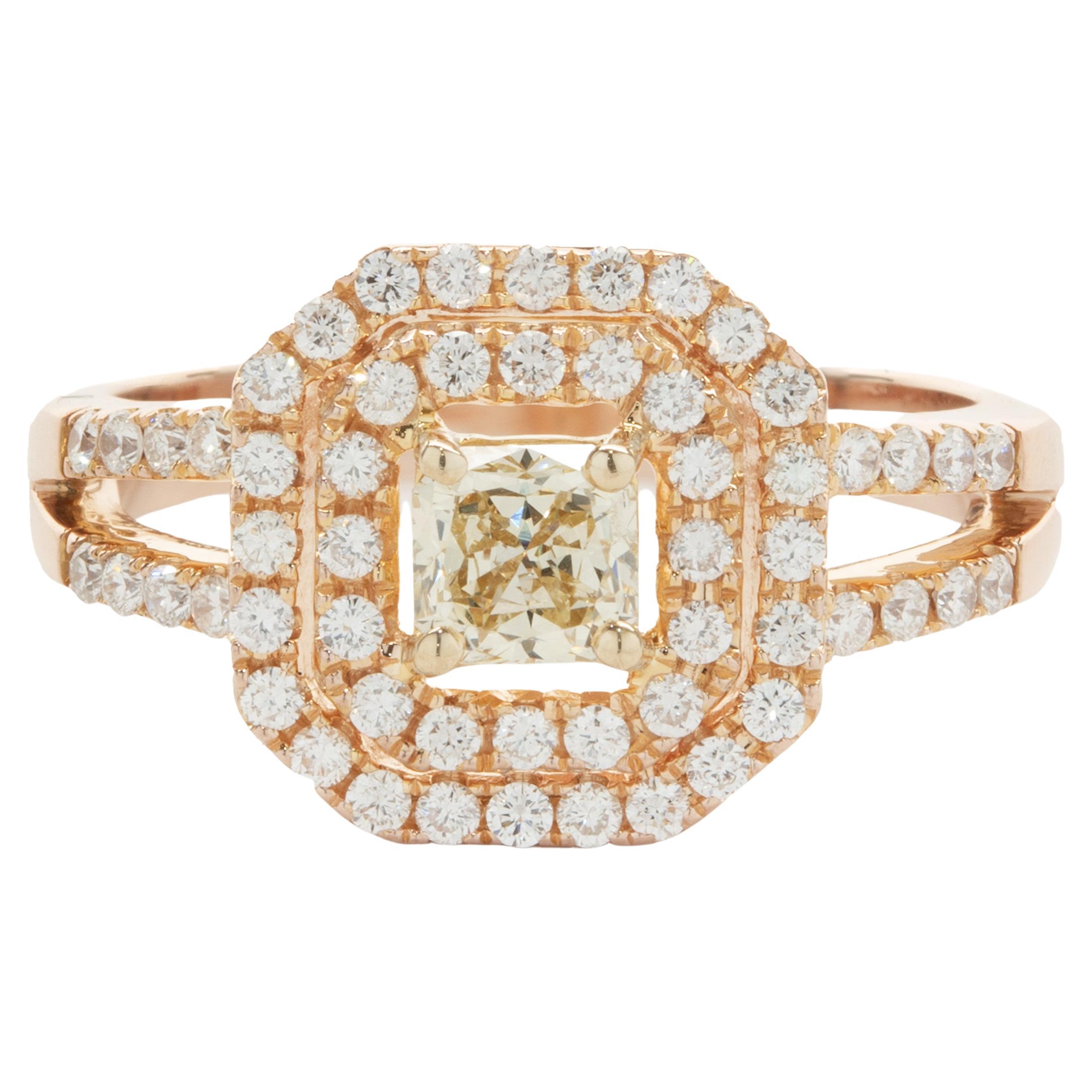 Bague de fiançailles en or rose 18 carats avec diamants jaunes et blancs de couleur fantaisie