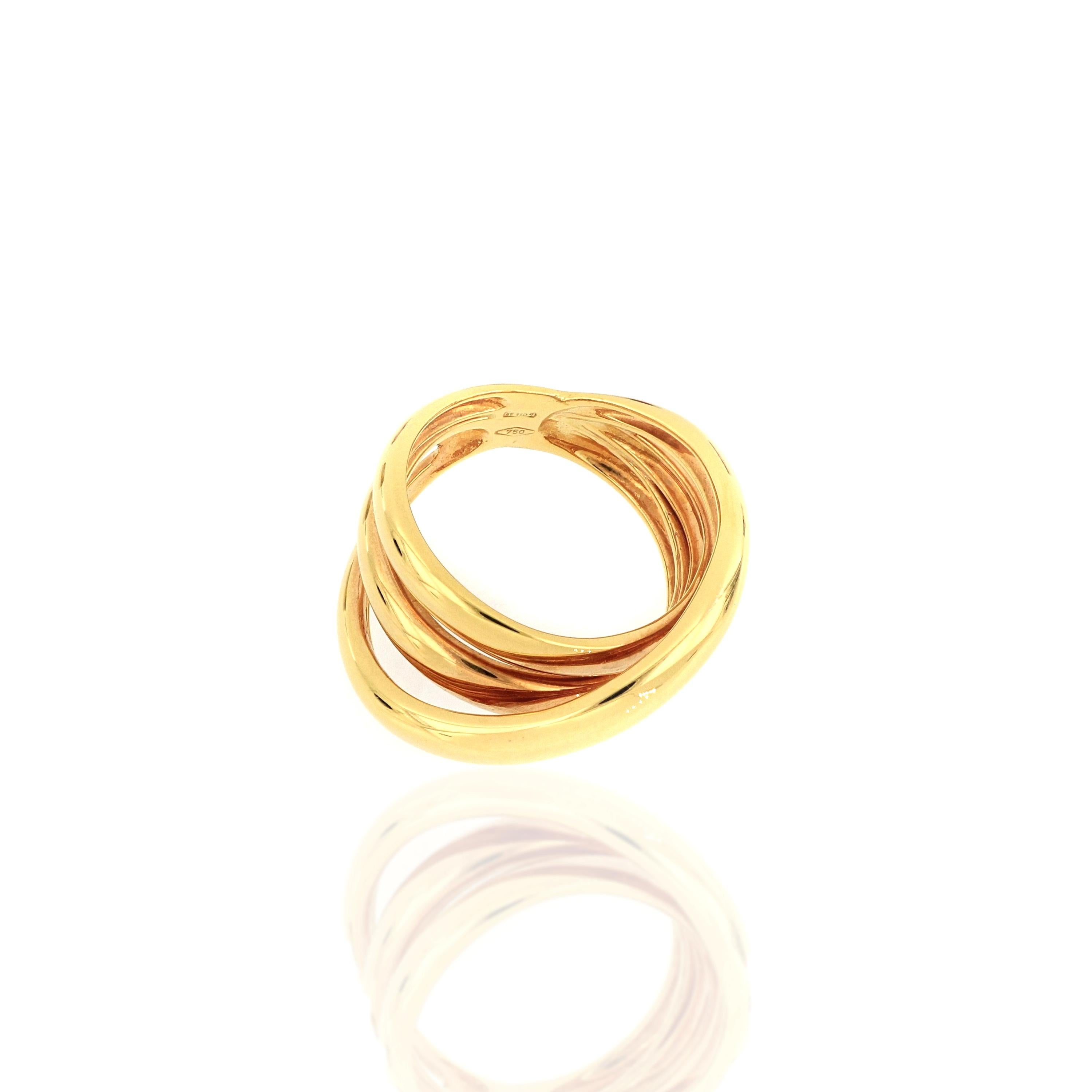 Contemporary 18 Karat Rose Gold Fashion Ring For Sale