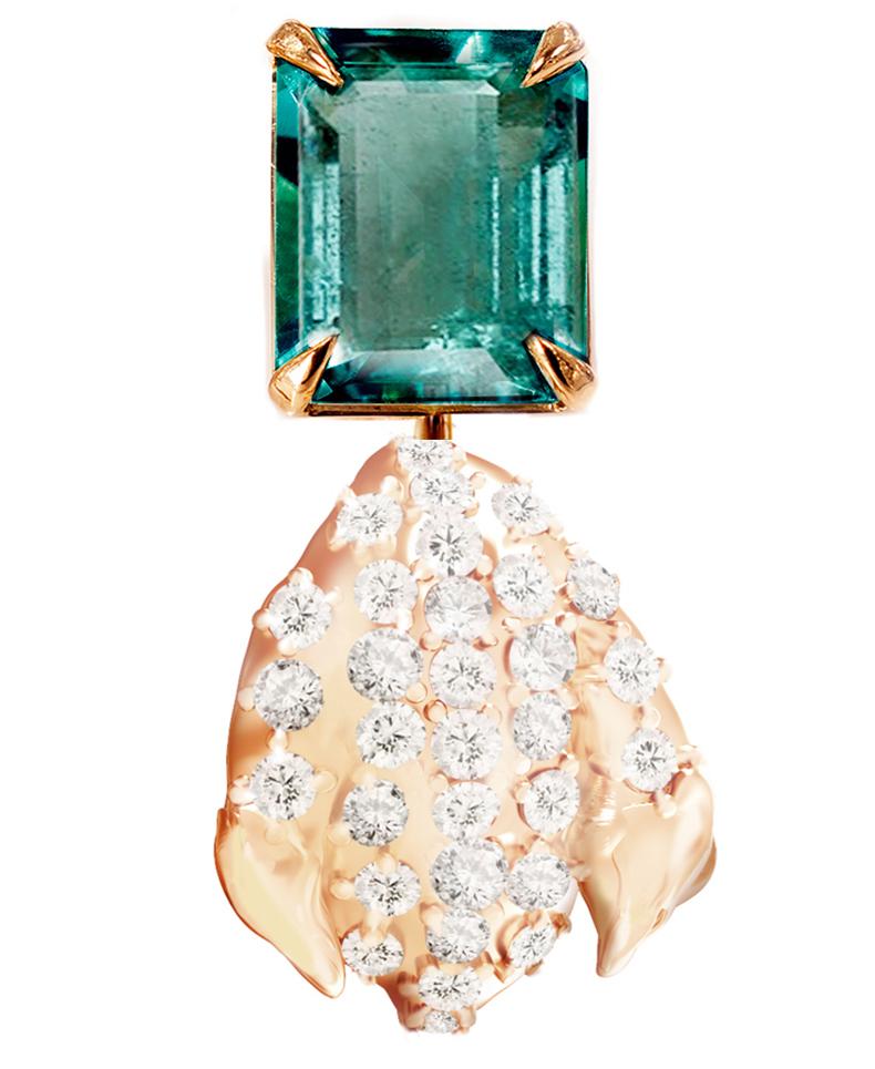 Blumenbrosche aus Roségold mit dreißig Diamanten und Smaragd des Künstlers für Damen oder Herren im Angebot