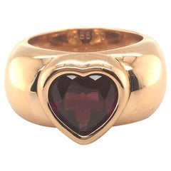 Retro 18 Karat Rose Gold Garnet Heart Ring by Piaget