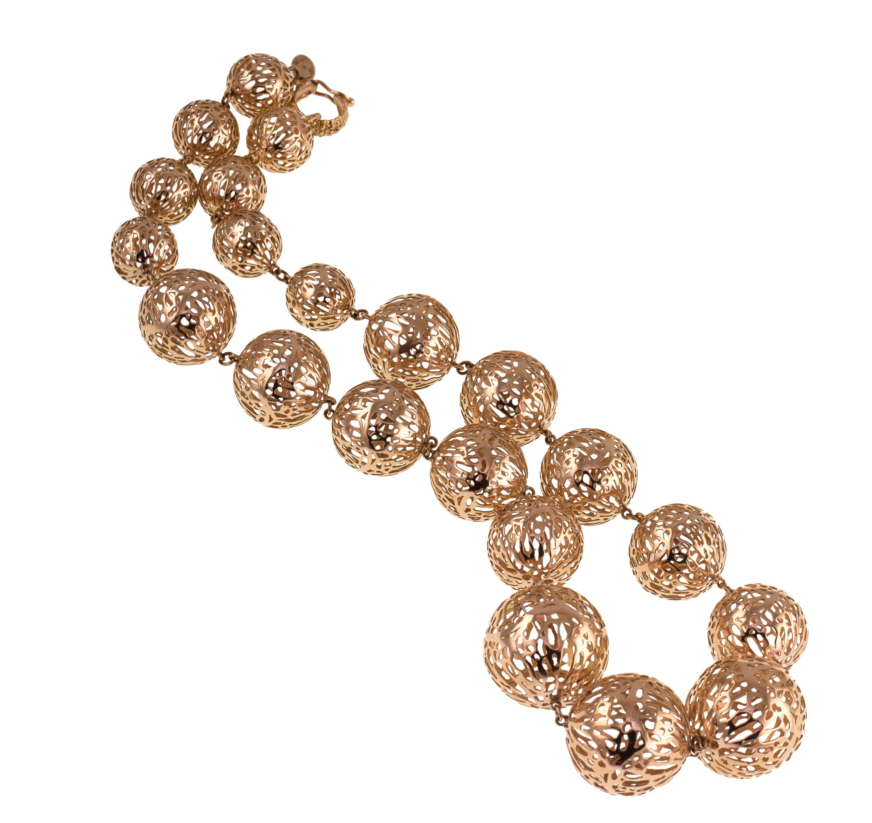 Gorgonia style perforated Spheres Necklace in 18 Karat Rose Gold gr. 37,20, with the designer's iconic perforated 