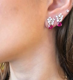 18 Karat Rose Gold gr. 5.27, White Diamond Carat 0.97, Rubie Carat 2.07, Earring
