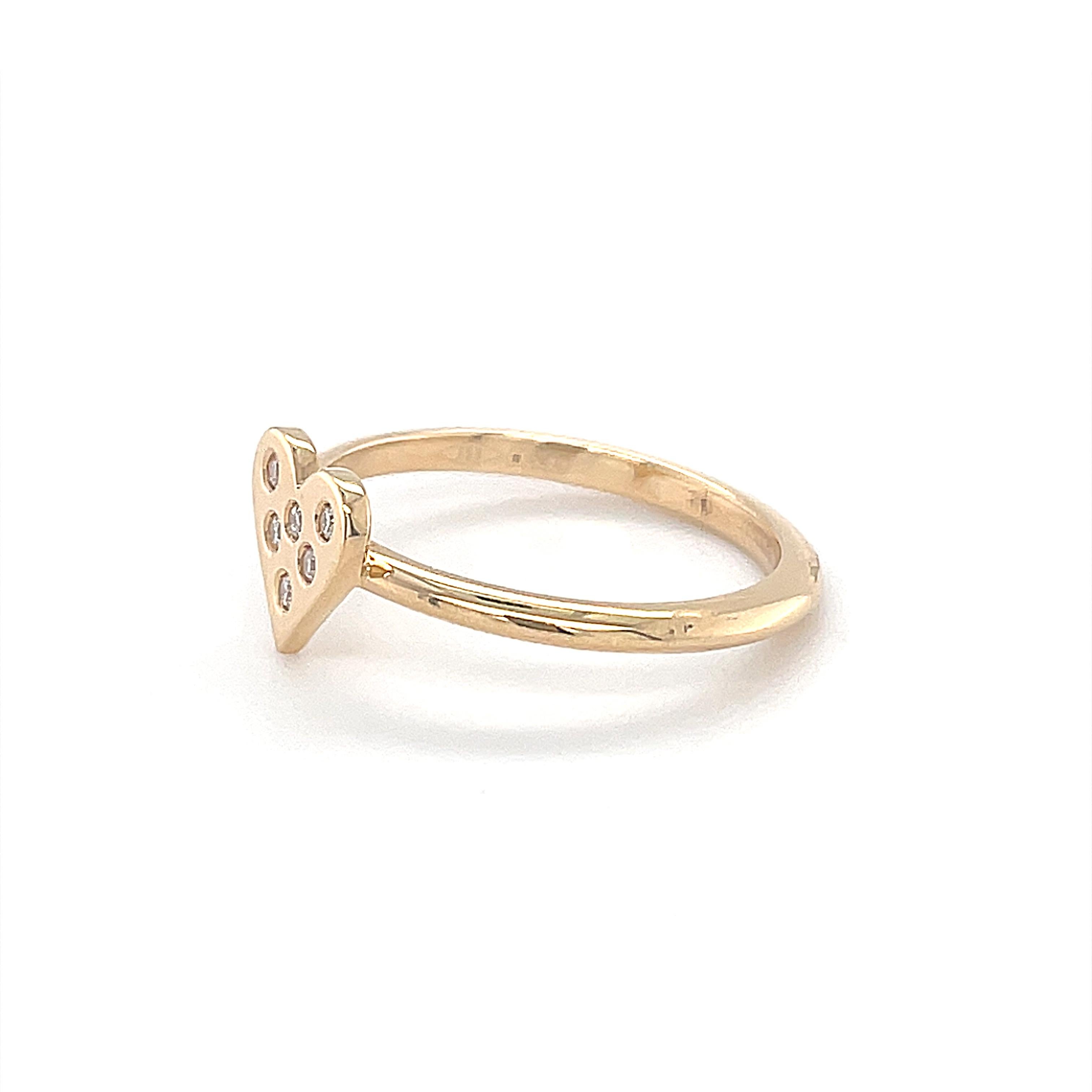 Bague à la mode en or rose 18 carats avec diamants en forme de cœur Neuf - En vente à Monte-Carlo, MC