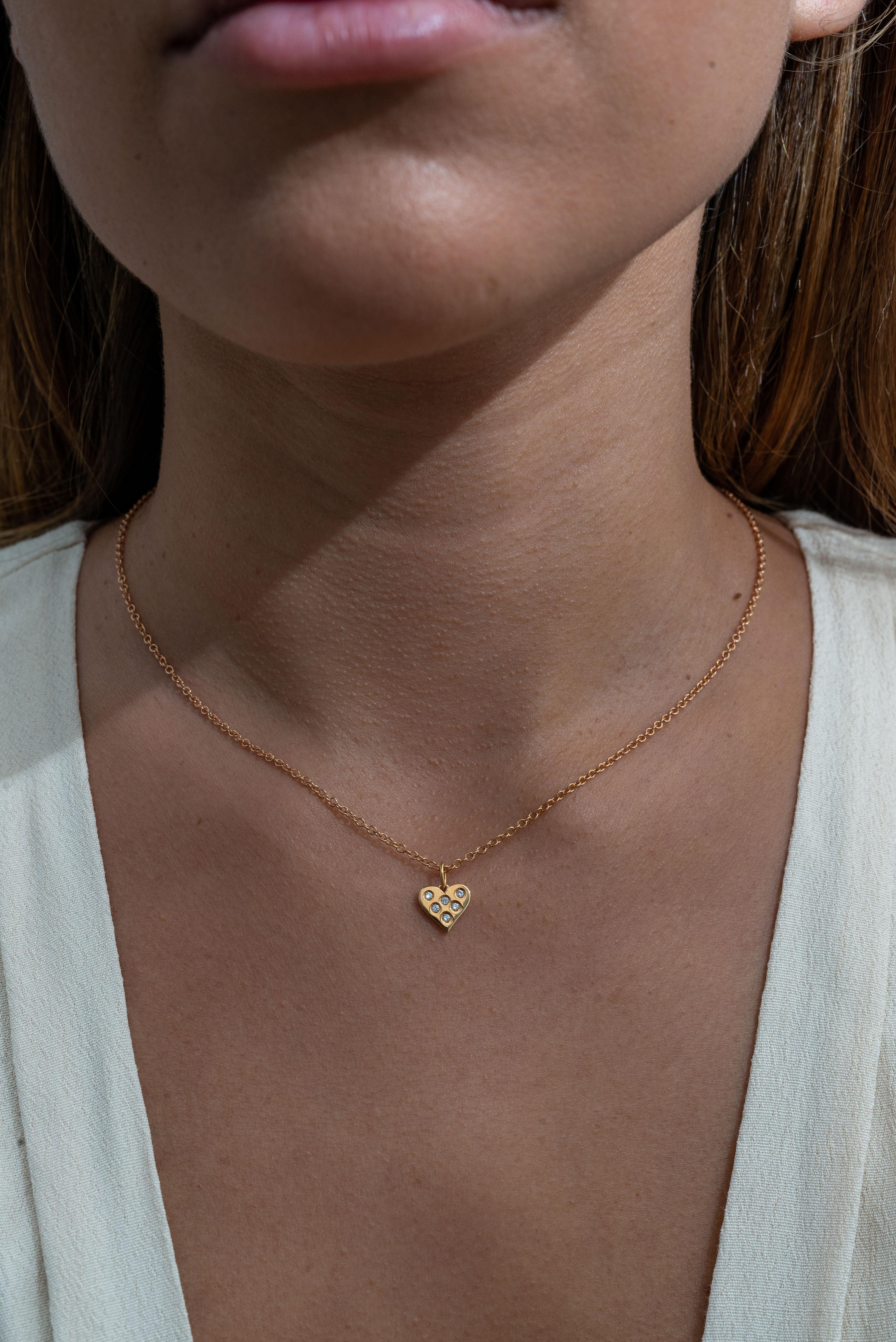 Contemporary 18 Karat Rose Gold Heart Shape Diamond Pendant For Sale