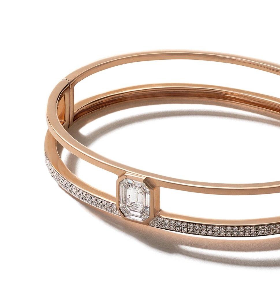 AS29
18kt rose gold Illusion diamond pave double bangle

Love to layer? Then this Illusion diamond pave double bangle from AS29 with its open layered bangle design is for you. All-in-one, there's no need to stack with others. Crafted in 18kt rose