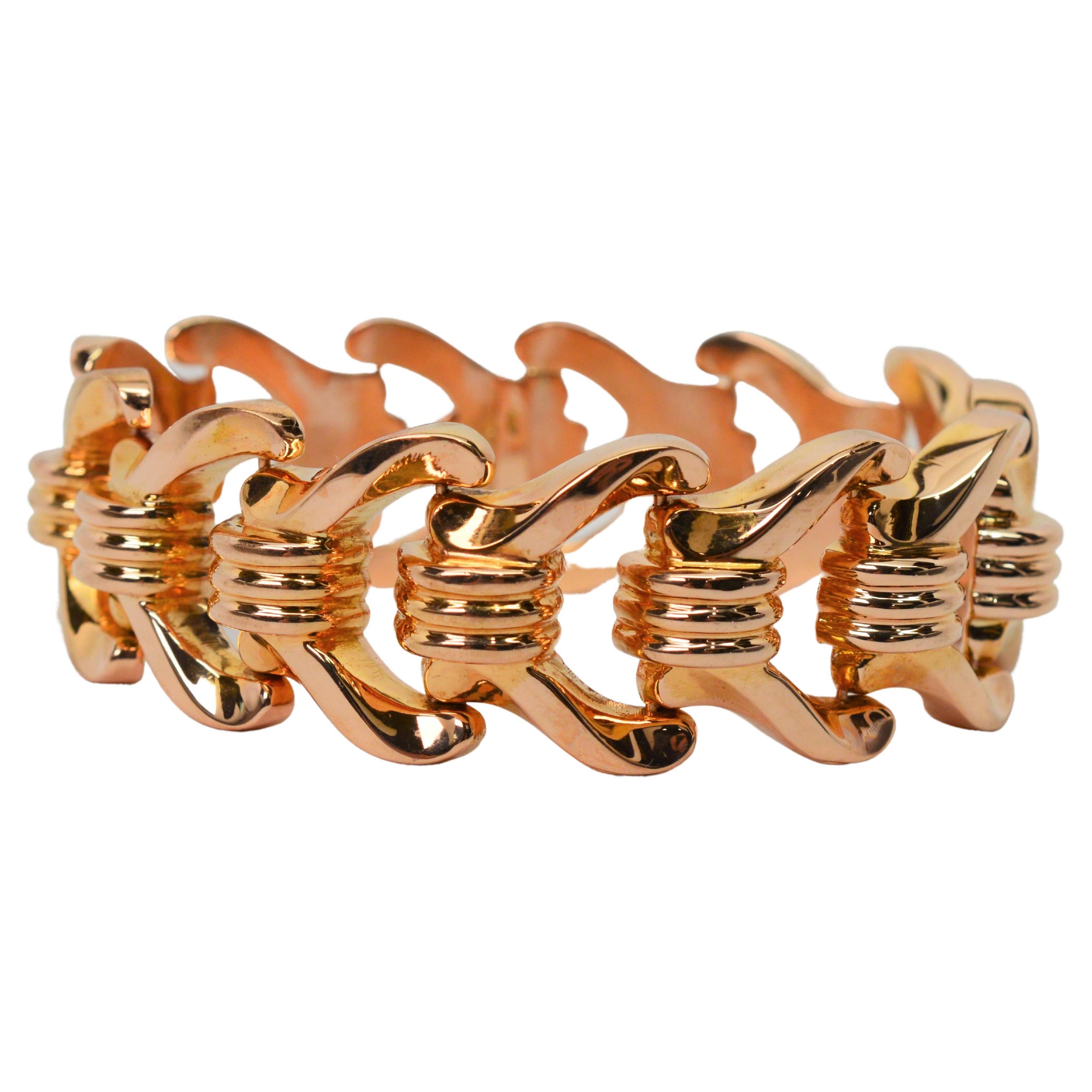 18 Karat Rose Gold Large Link Retro Bracelet For Sale