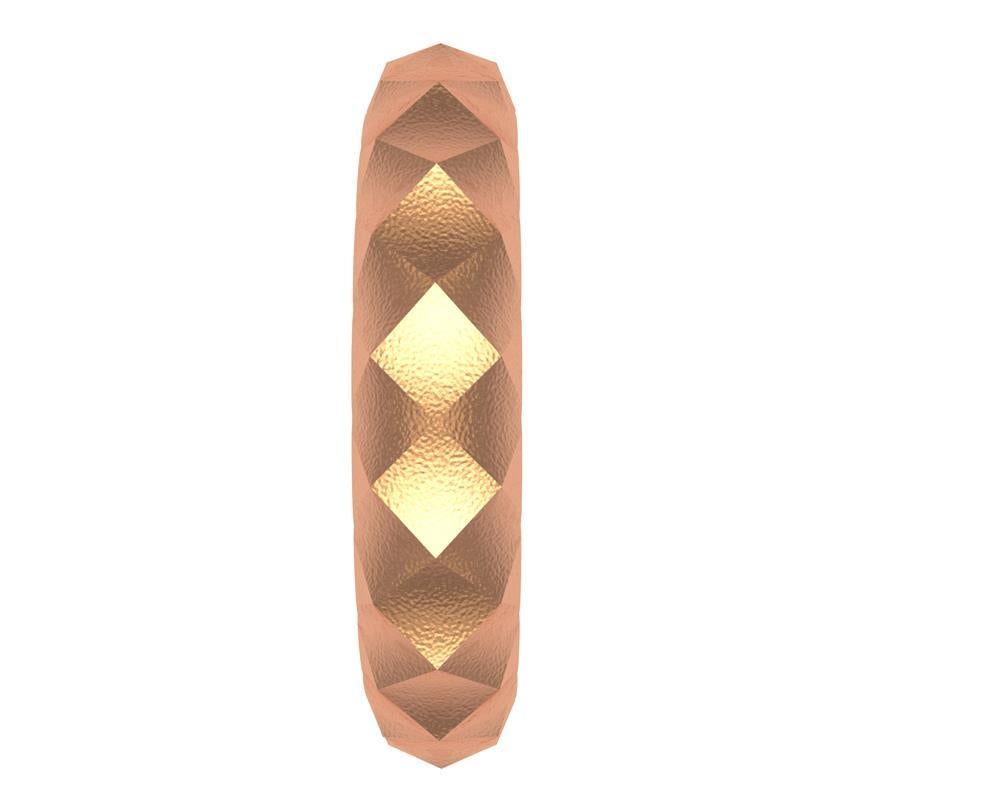 En vente :  Alliance en or rose 18 carats mat pour hommes en forme de losange 4