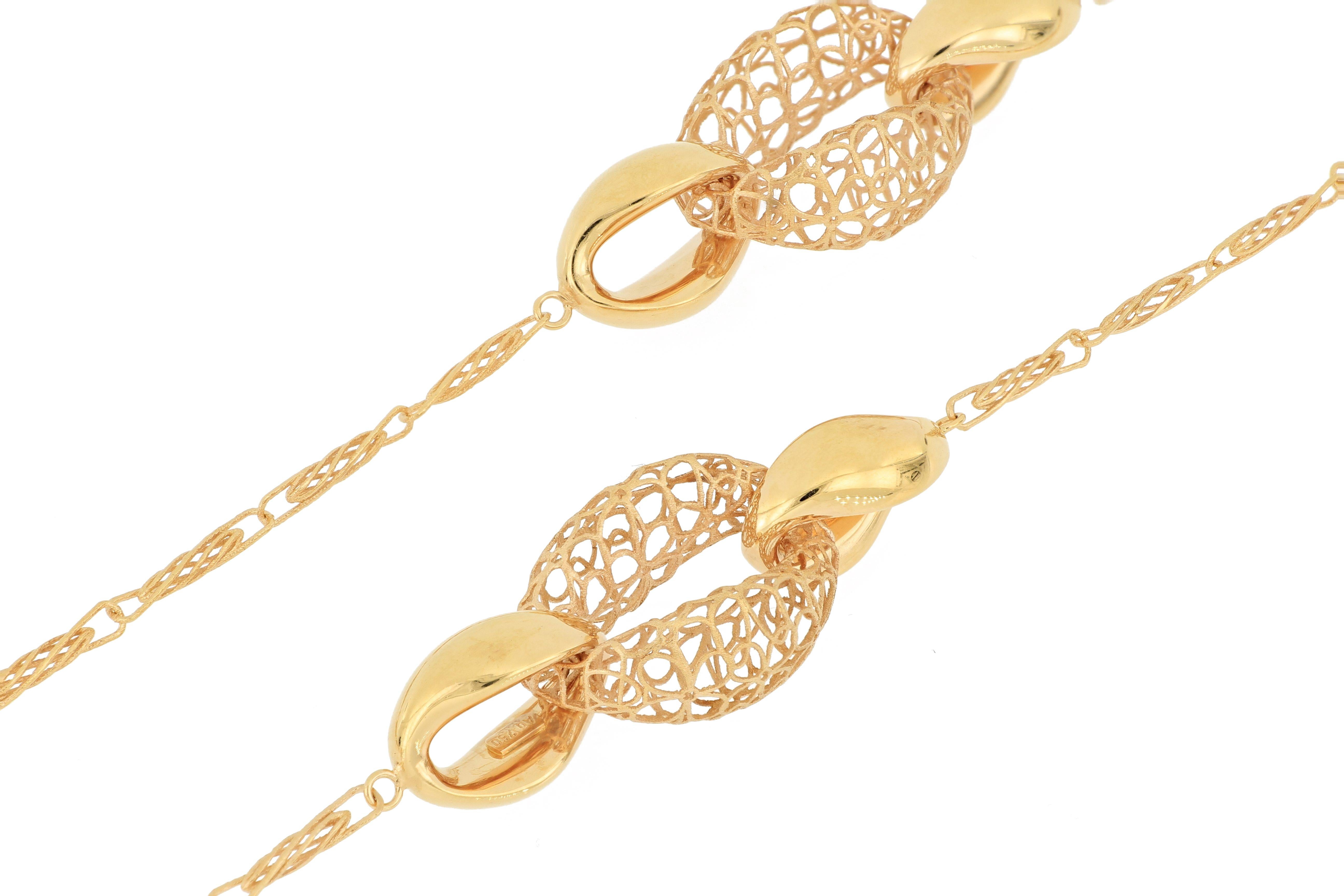 Halskette aus 18 Karat Roségold im Zustand „Neu“ im Angebot in Macau, MO