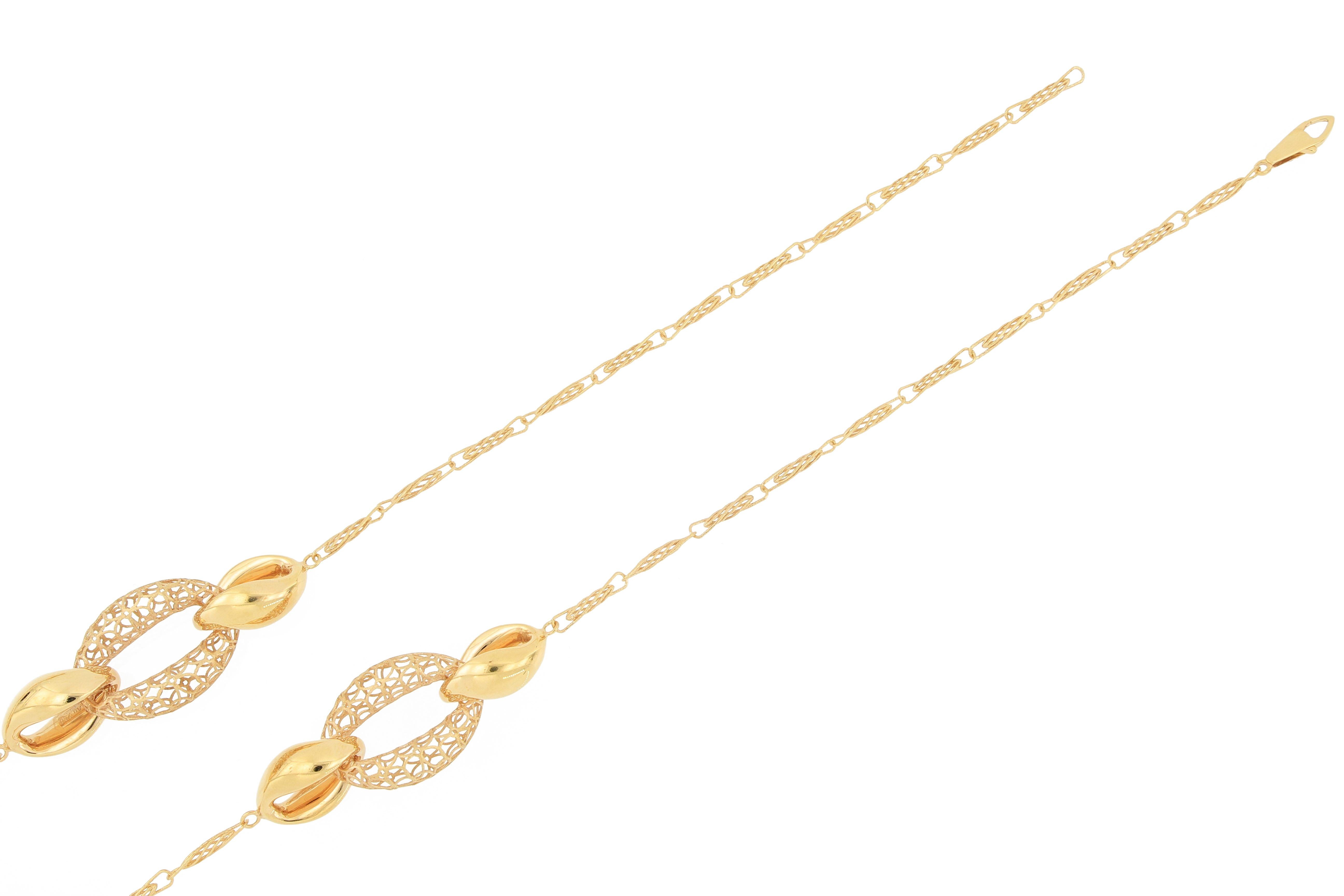 Women's 18 Karat Rose Gold Necklace For Sale