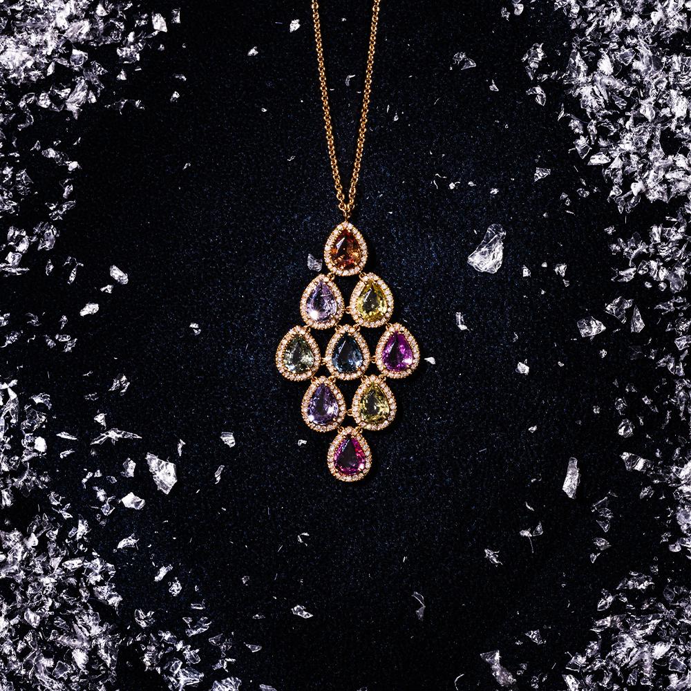 18 Karat Rose Gold Pear Sapphire Diamond Pendant For Sale 1