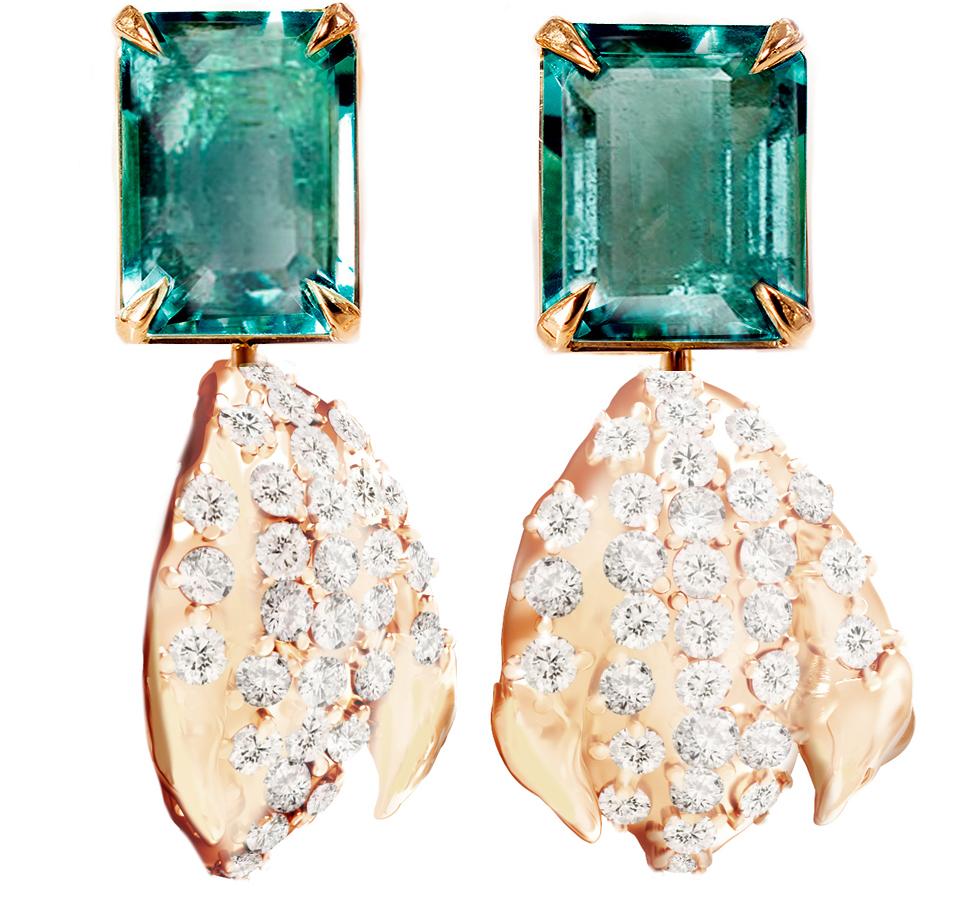 These contemporary Peony Petal stud earrings are in 18 karat rose gold with 62 round natural diamonds, VS, F-G, and emeralds, 4,5 carats in total. The sculptural design adds the extra highlights to the surface of the gold. The diamonds add the