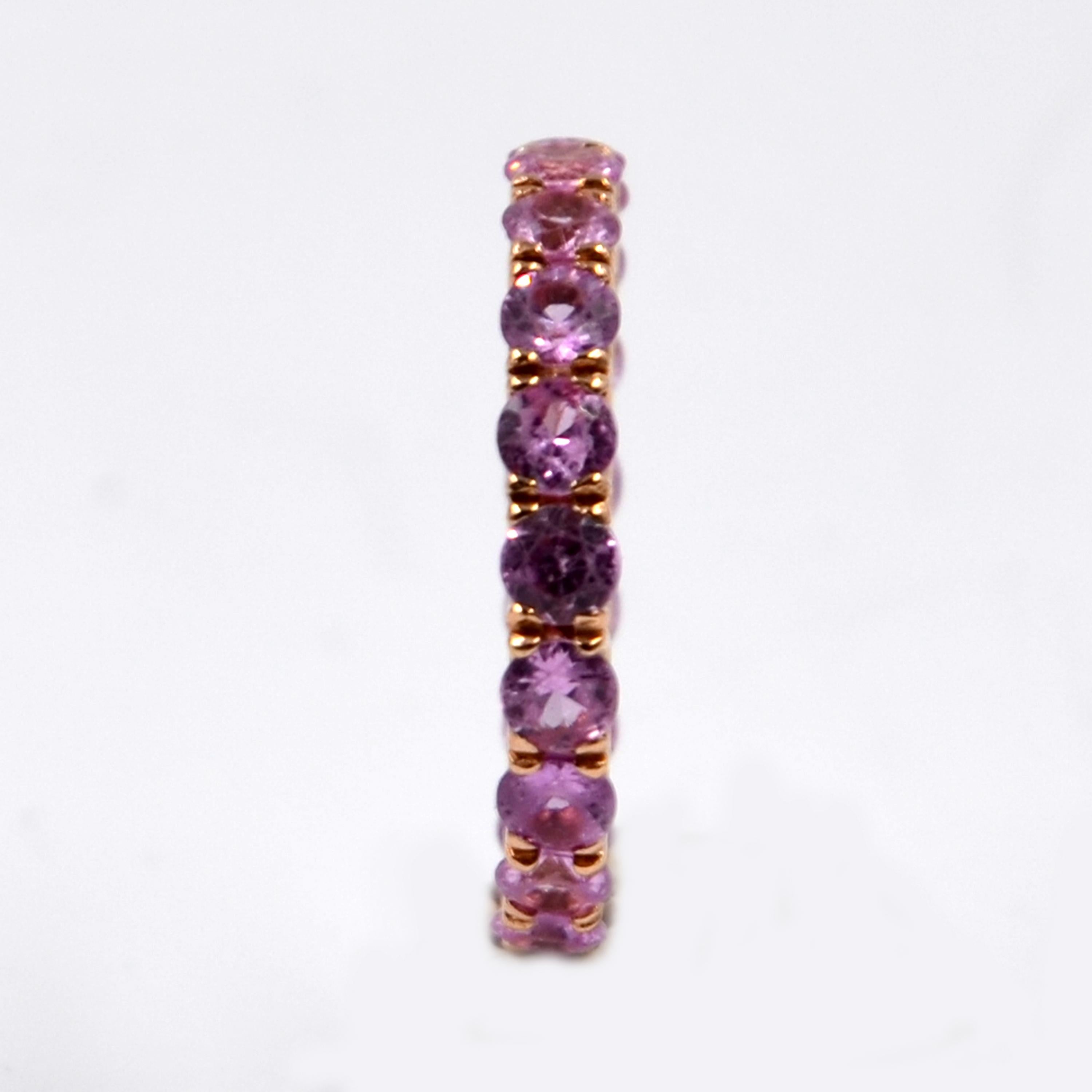 18 Karat Rose Gold Pink Sapphires Garavelli Band Eternity Ring 
Made In Italy 
18kt GOLD gr  :3.77
PINK SAPPHIRES ct 3.70