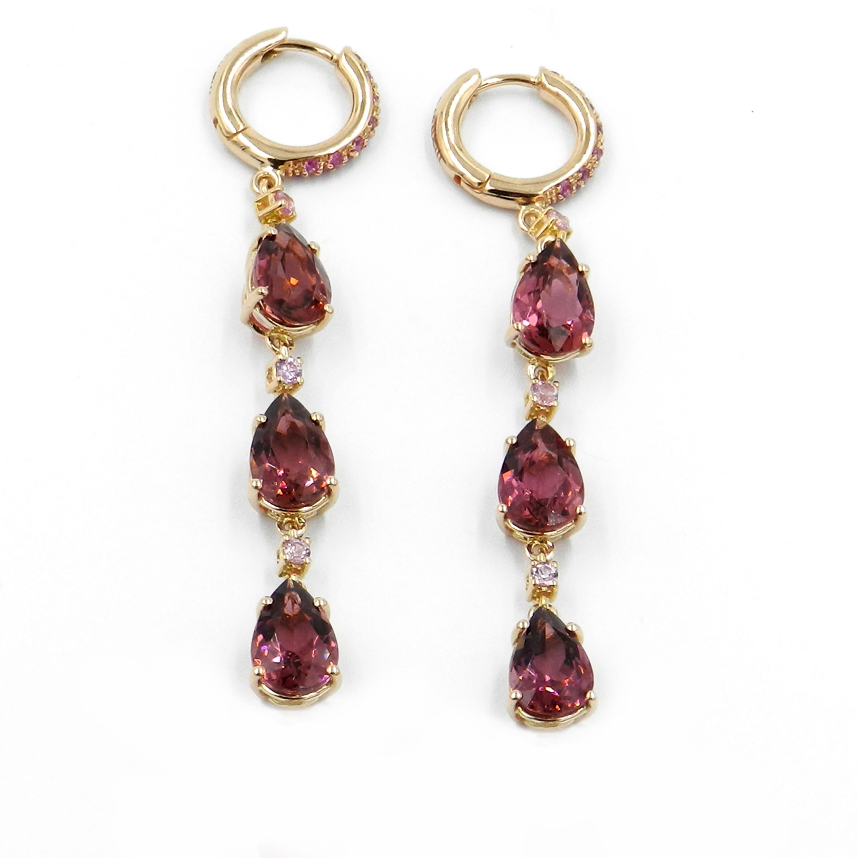 Lange Garavelli-Ohrringe aus 18 Karat Roségold mit rosa Turmalinen und rosa Saphiren (Zeitgenössisch) im Angebot