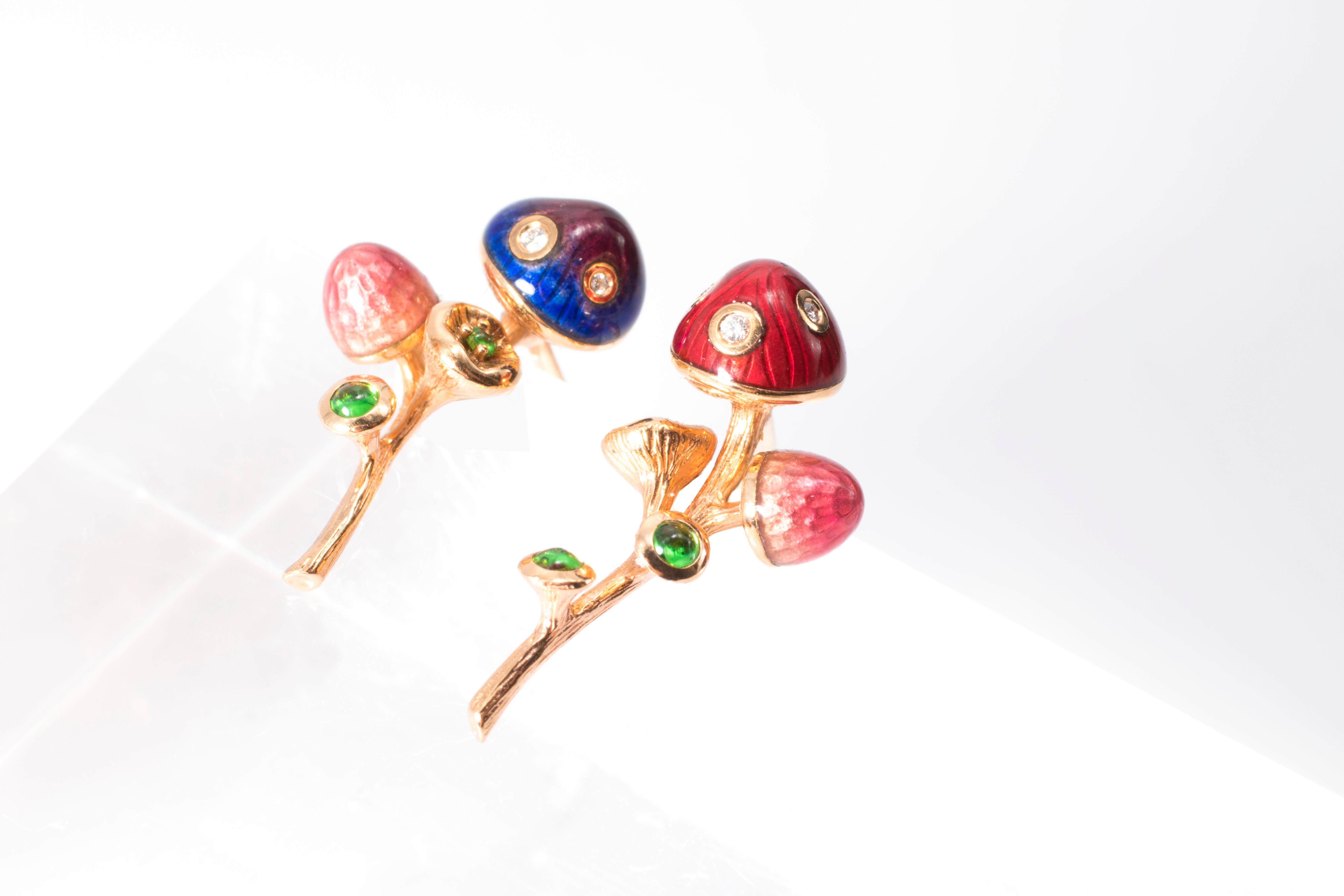 18 Karat Rose Gold Red and Blue Enamel Mushroom Asymmetrical Earrings In New Condition For Sale In Hong Kong, APAC - East Asia