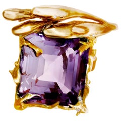 18 Karat Rose Gold Designer Ring with Natrual Amethyst and Diamonds