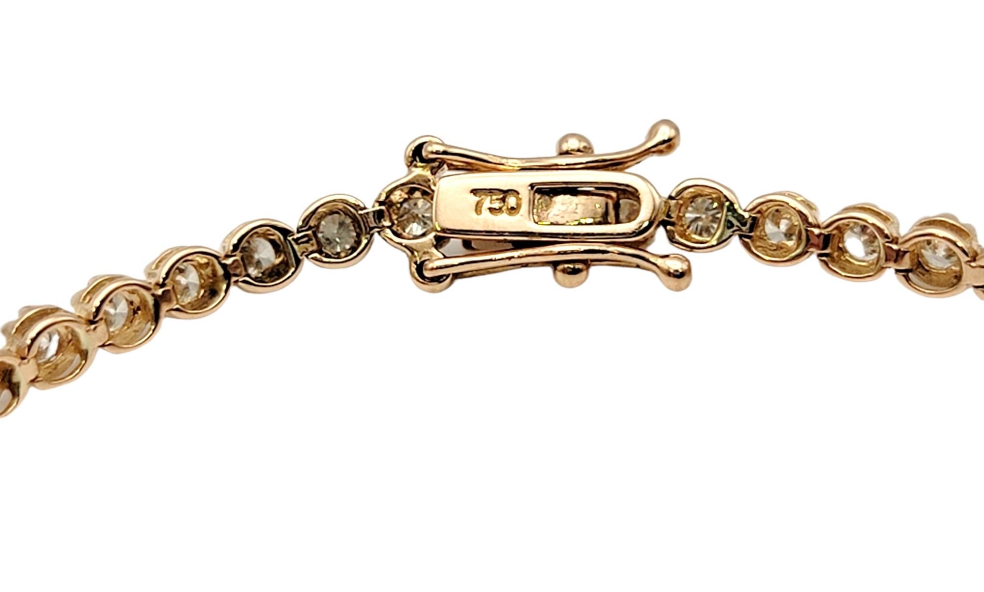18 Karat Rose Gold Round Brilliant Diamond Tennis Bracelet 2.38 Carats Total  For Sale 3