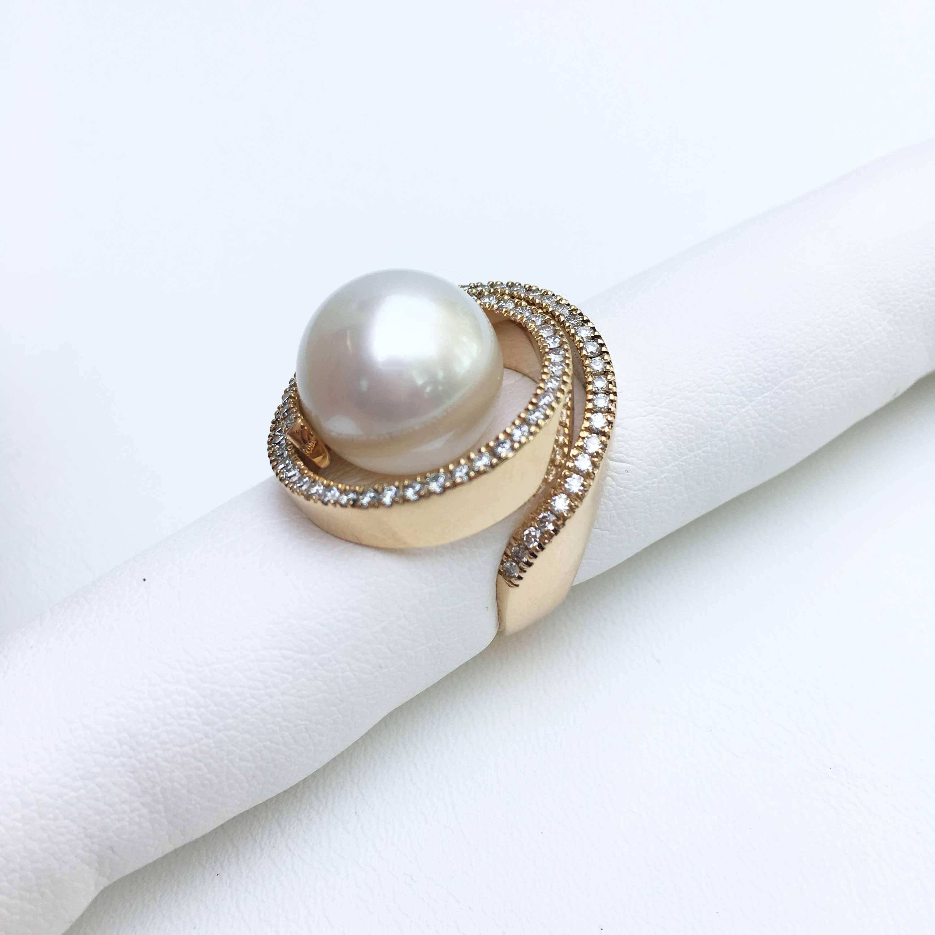 Round Cut 18 Karat Rose Gold South Sea Cultured Pearl and Diamond Cocktail Ring For Sale