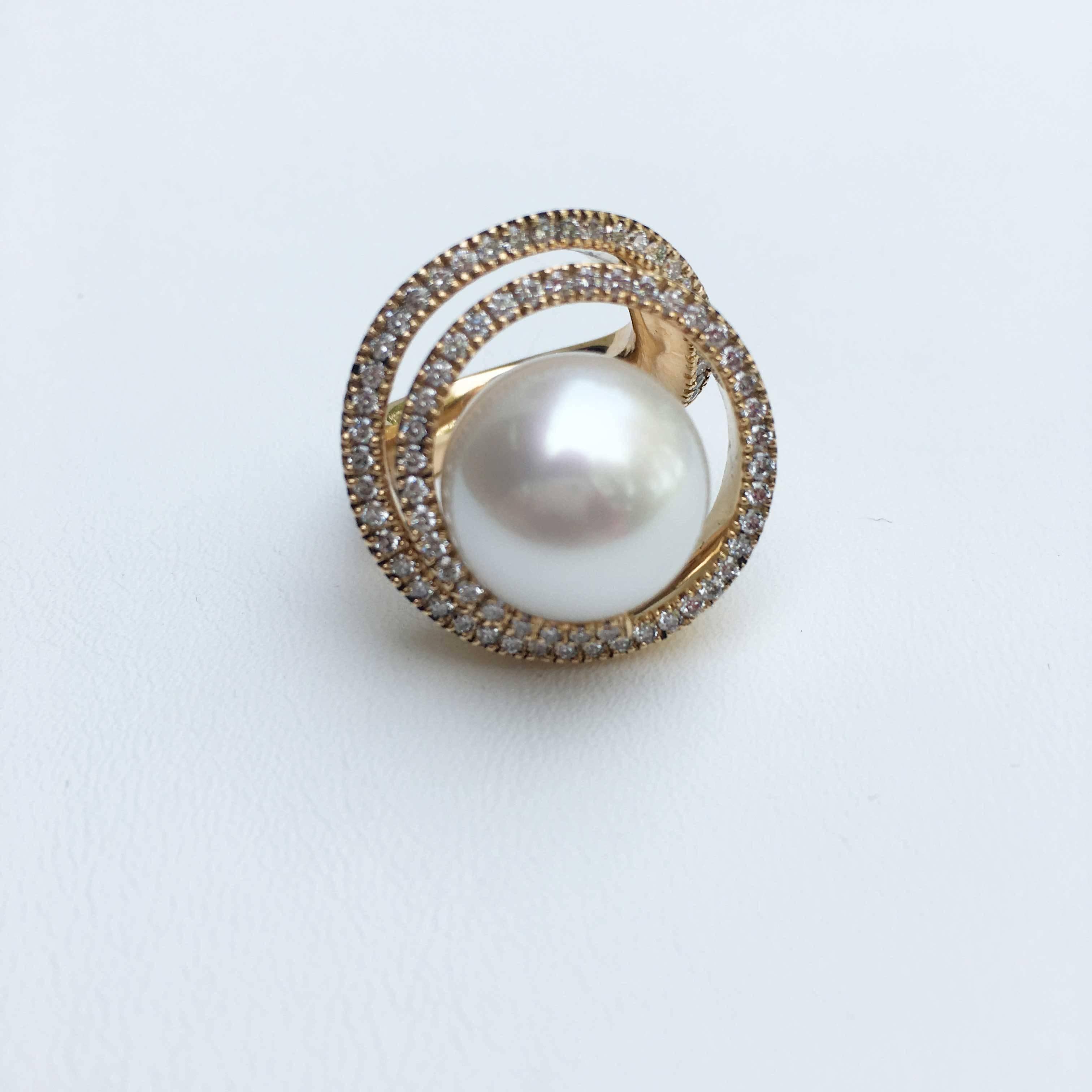 18 Karat Rose Gold South Sea Cultured Pearl and Diamond Cocktail Ring For Sale 2