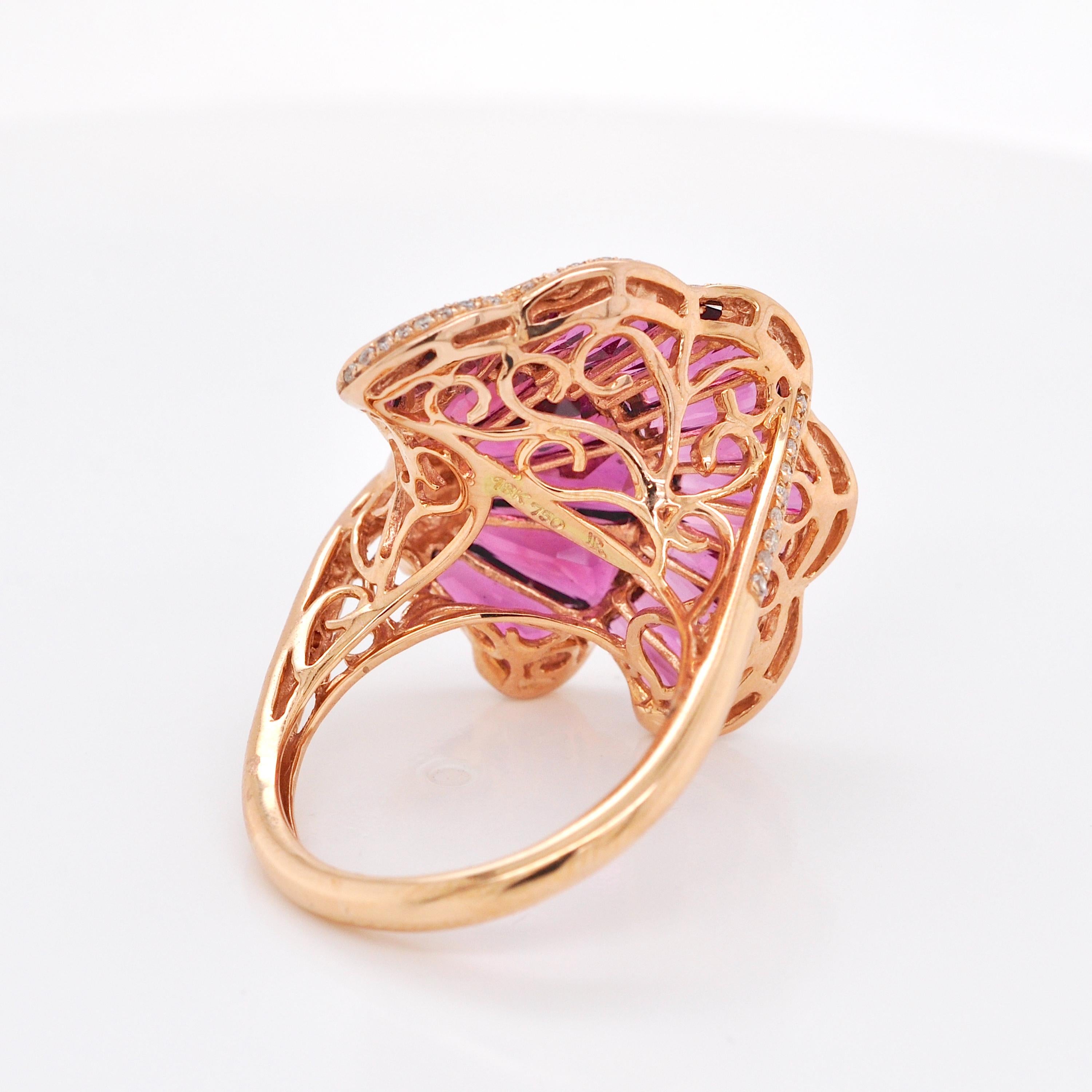 Anello Couture in oro rosa 18 carati con taglio speciale Baguette Rhodolite Ginkgo Leaf in vendita 3