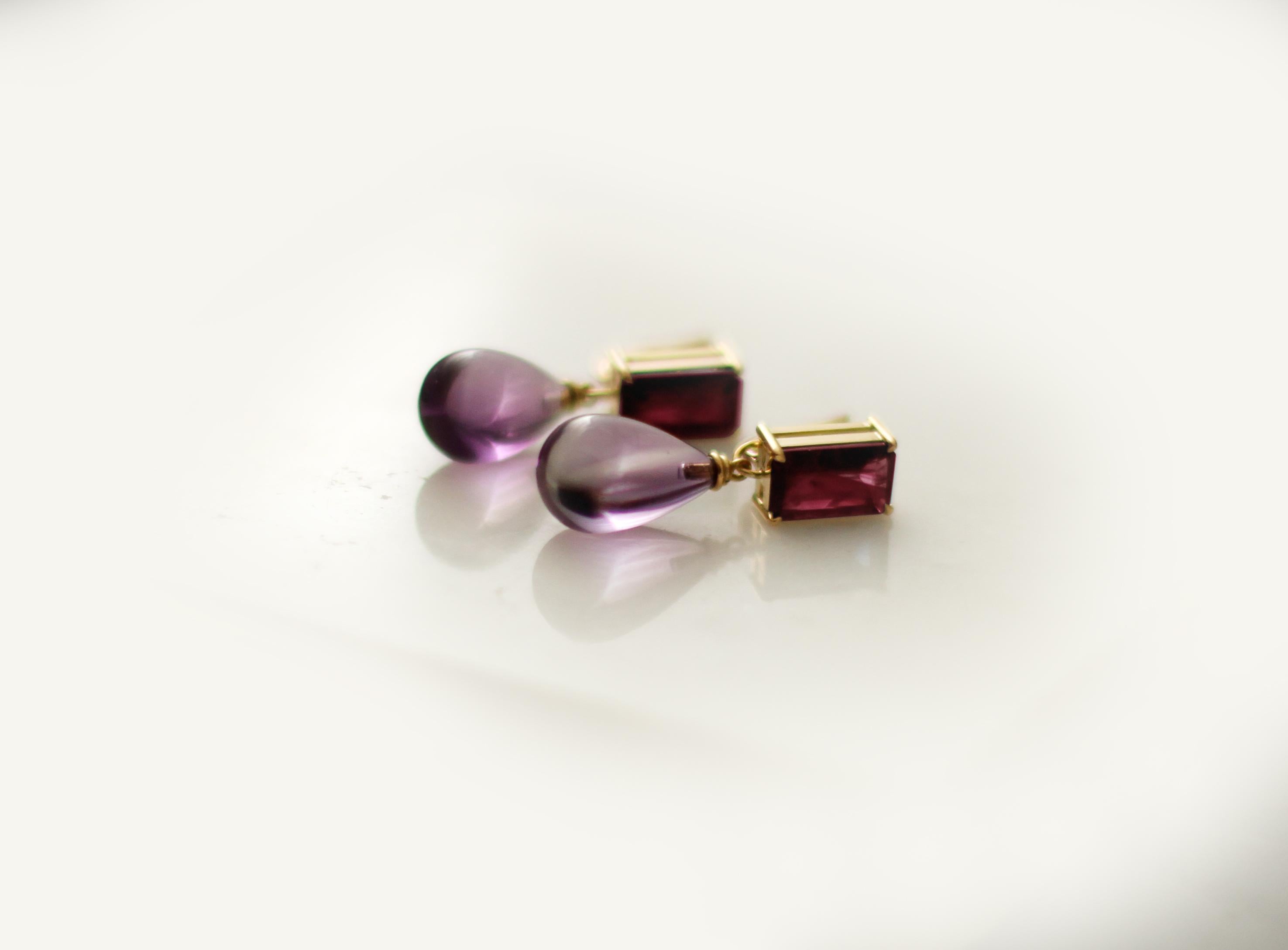 Eighteen Karat Rose Gold Contemporary Stud Earrings with Quartz and Amethysts For Sale 5