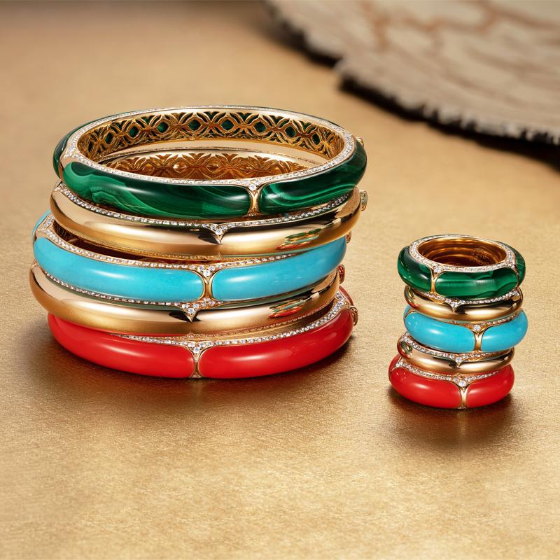 Bague en or rose 18 carats, diamants blancs et corail en vente 1