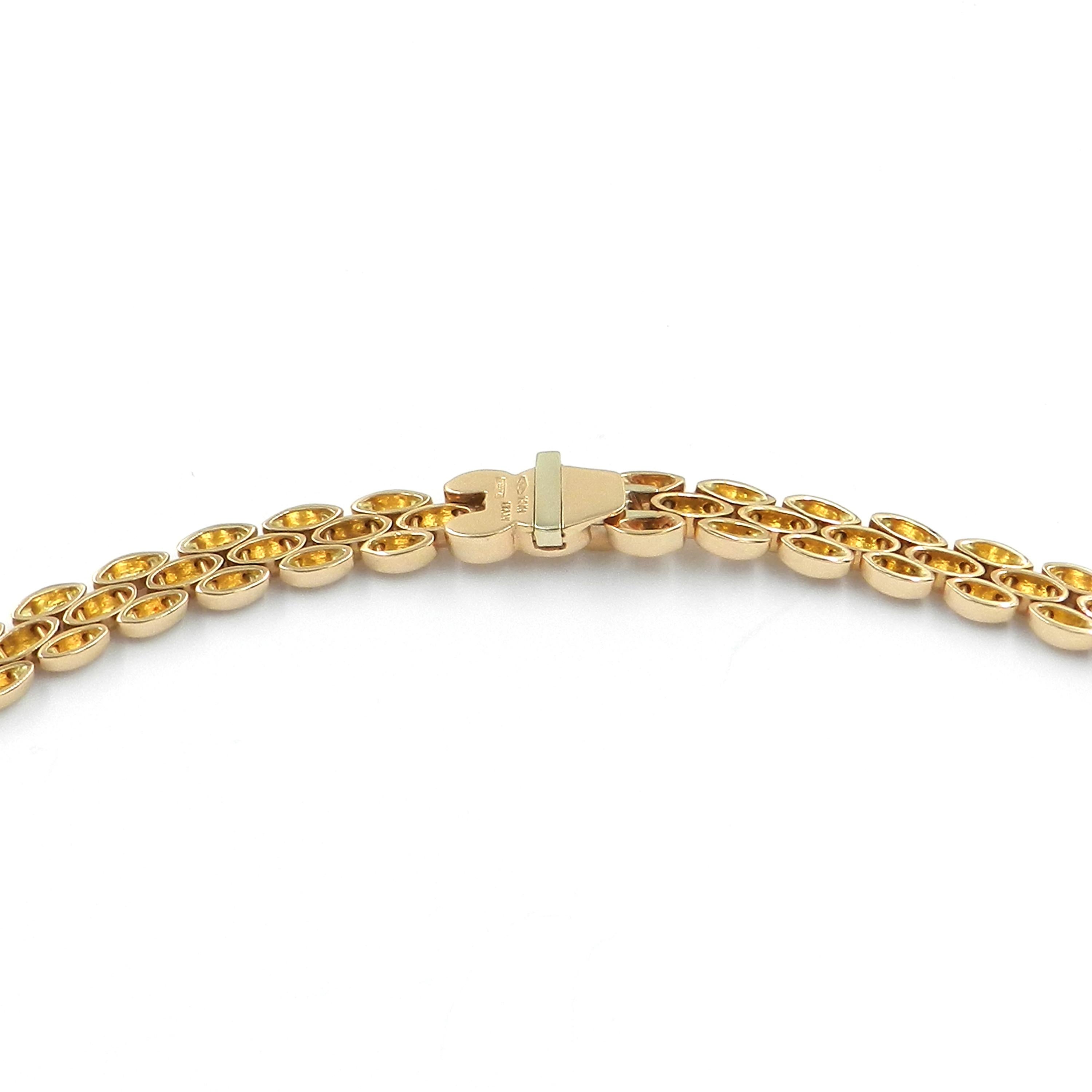 Contemporary 18 Karat Rose Gold White Diamonds and Pink Sapphires Garavelli Necklace