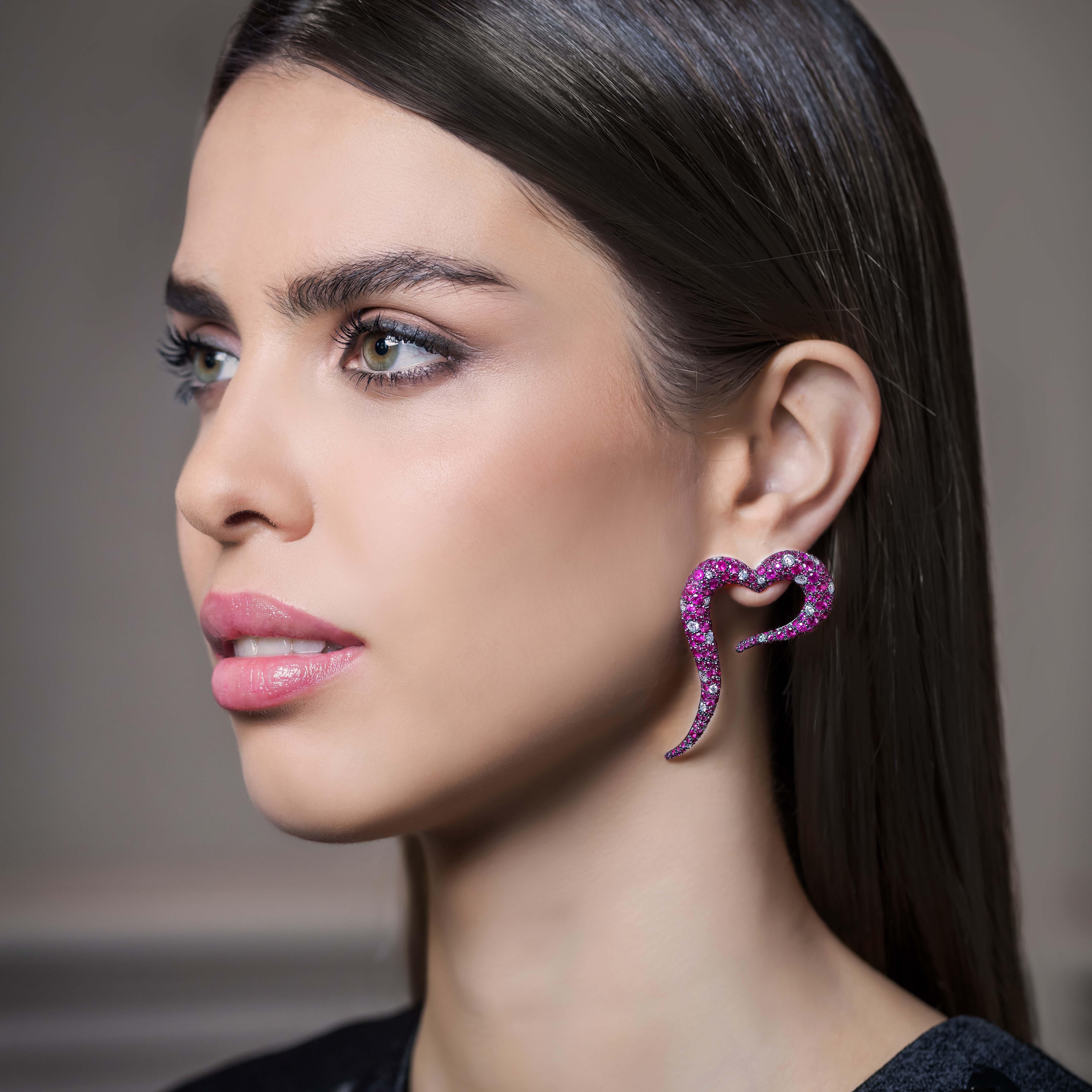 Contemporary 18 Karat Rose Gold, White Diamonds and Rubies Large Heart Shaped Earrings For Sale